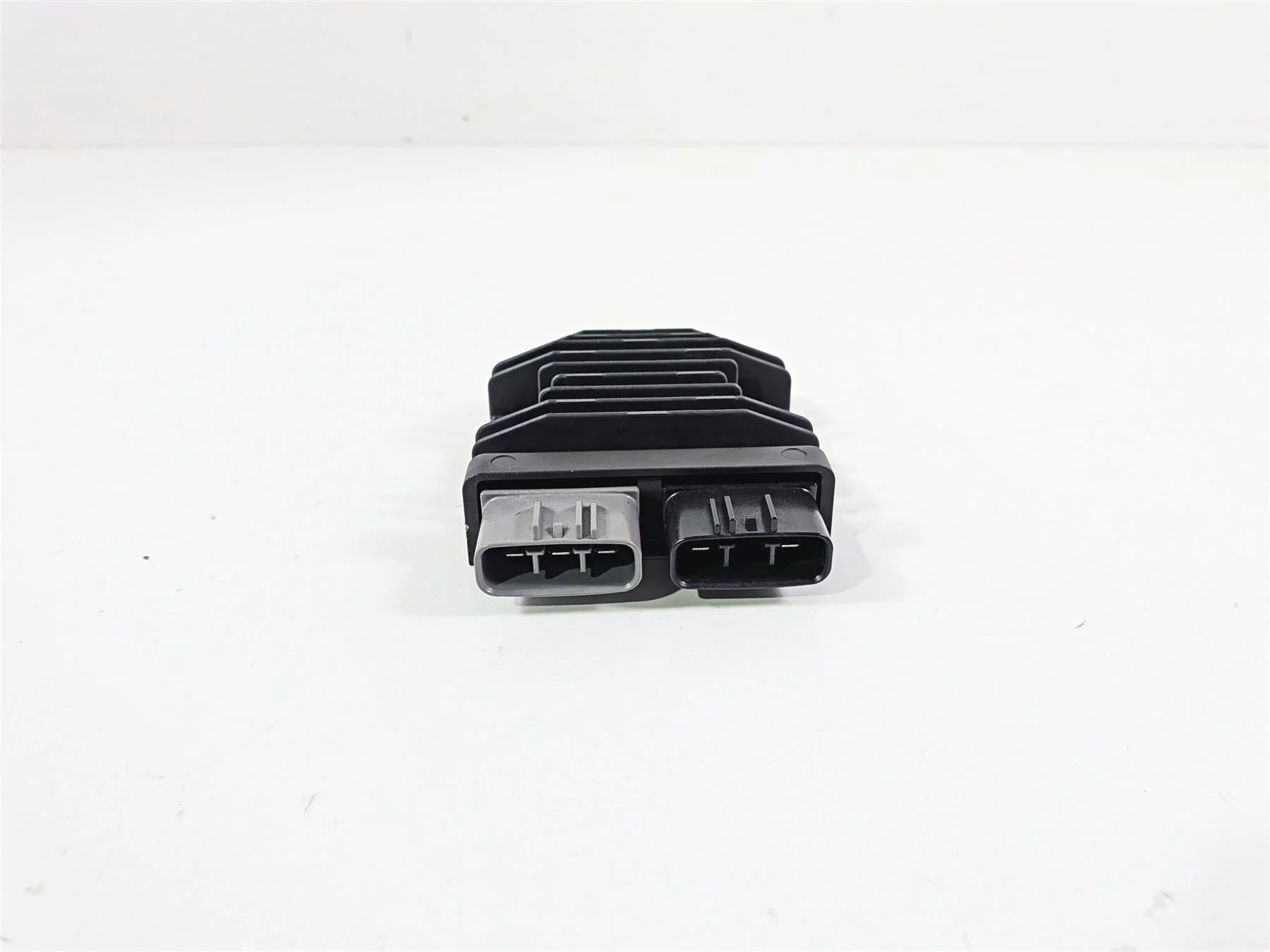 2016 BMW R1200RT RT RTW K52 Rectifier Voltage Regulator FH027AB 12318523367 - Image 4