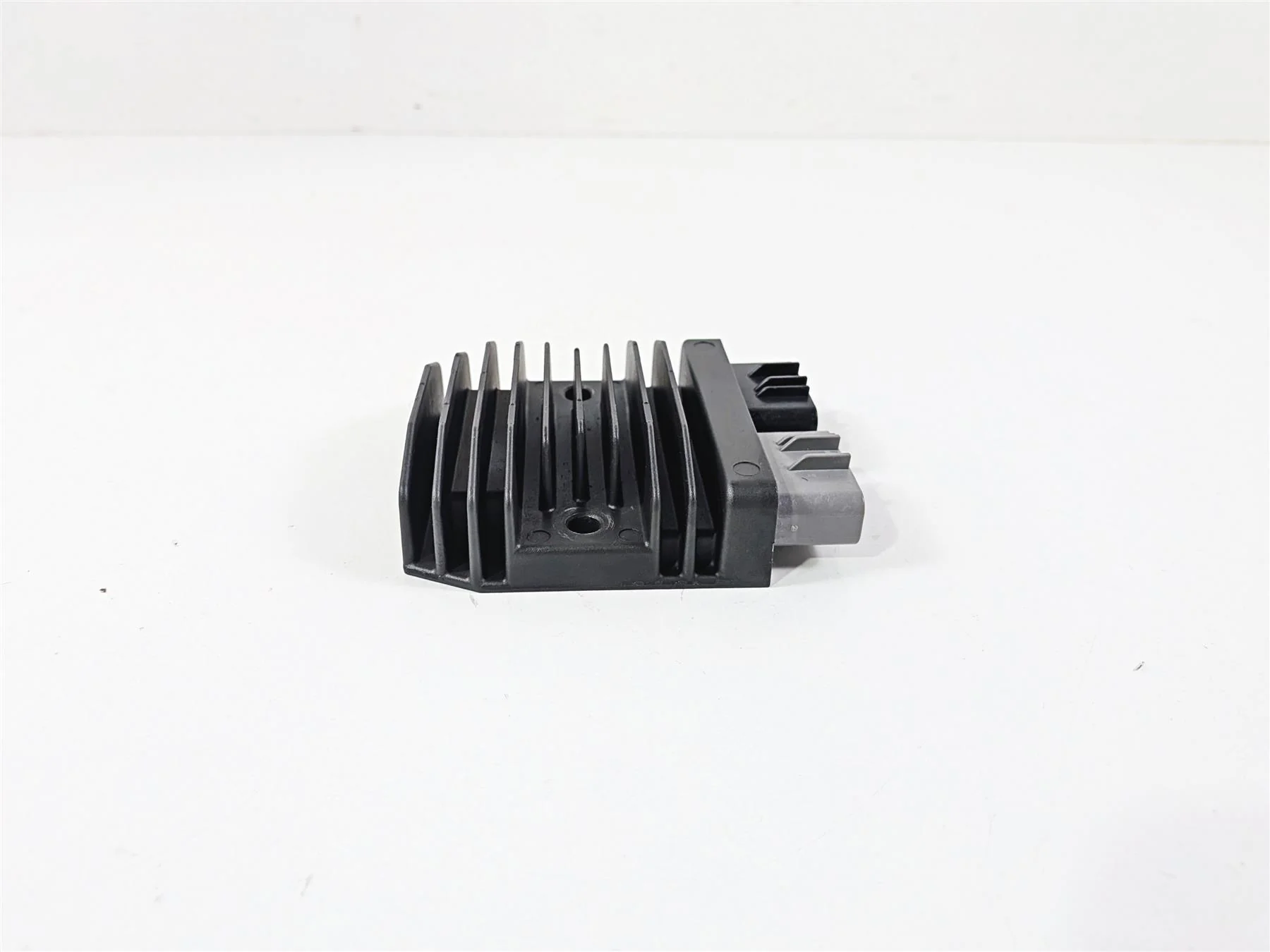 2016 BMW R1200RT RT RTW K52 Rectifier Voltage Regulator FH027AB 12318523367 - Image 5