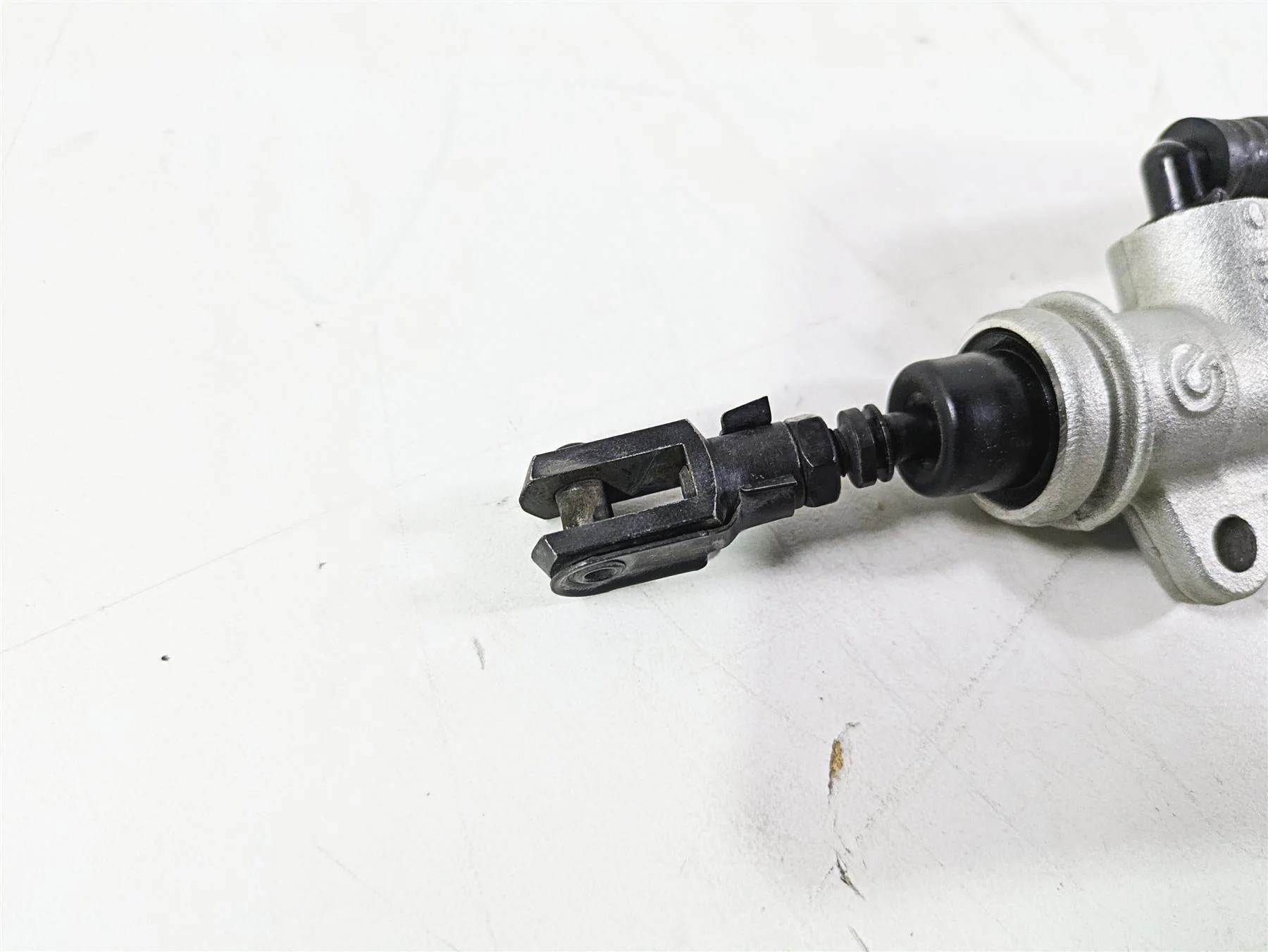 2016 BMW S1000RR K46 Brembo Rear Brake Master Cylinder 34317720905 - Image 7