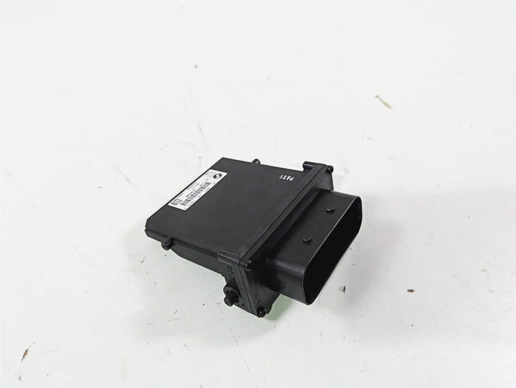 2016 BMW S1000RR K46 DDC ESA Suspension Control Module 61358558279 - Image 9