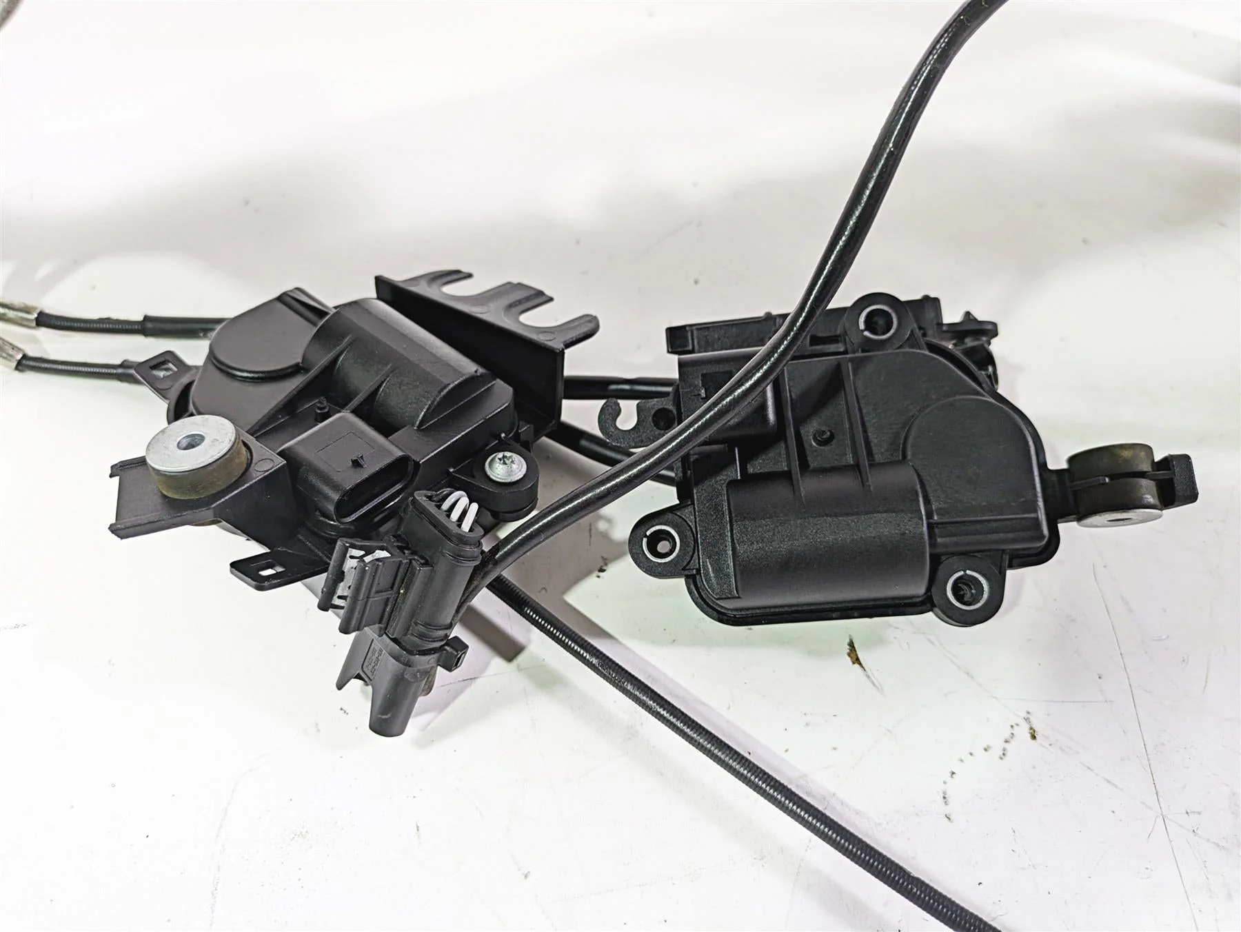 2016 BMW S1000RR K46 Exhaust Header & Servo Motor 18518548761 - Image 8