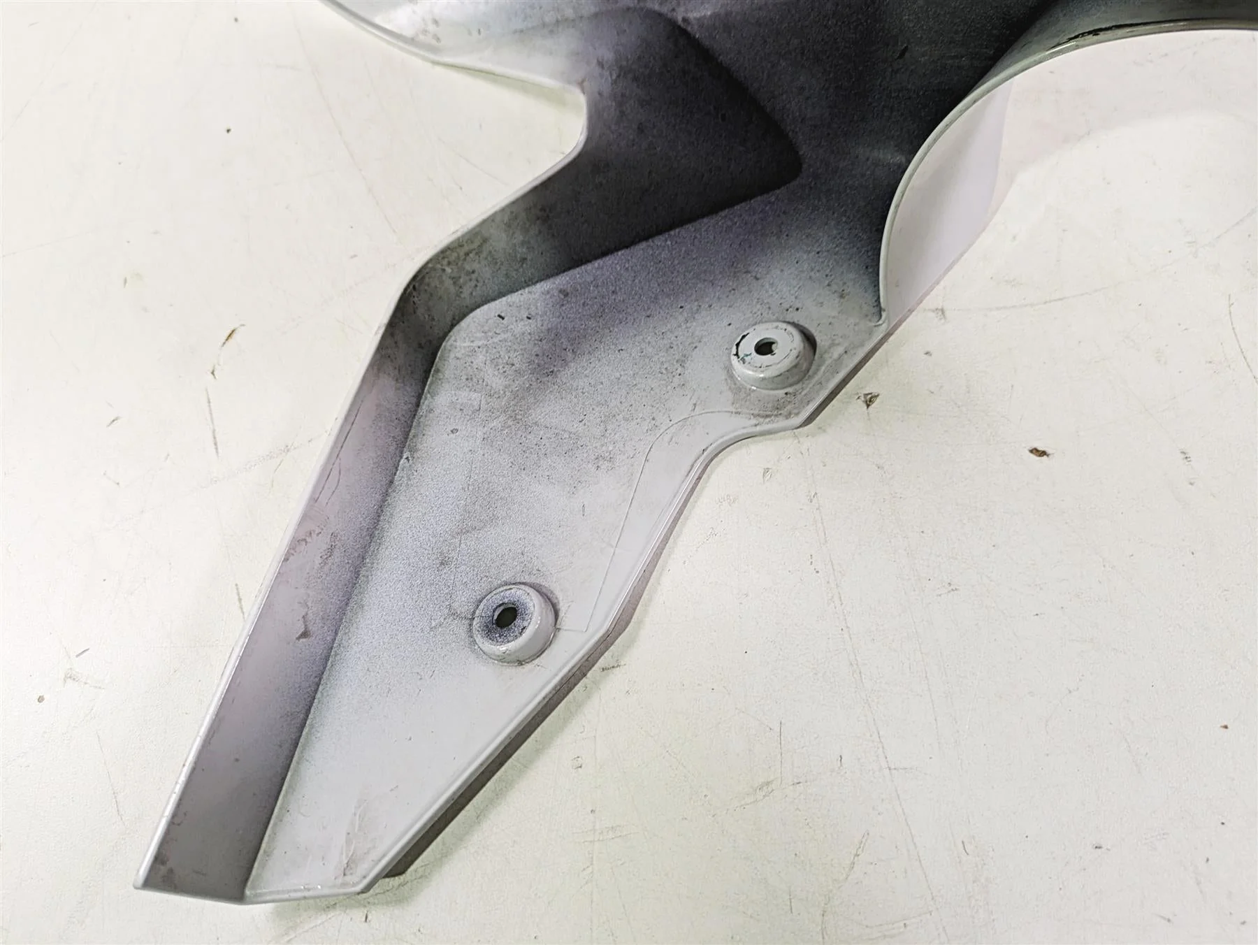 2016 BMW S1000RR K46 Front Fender Lightwhite 46617715964 - Image 12