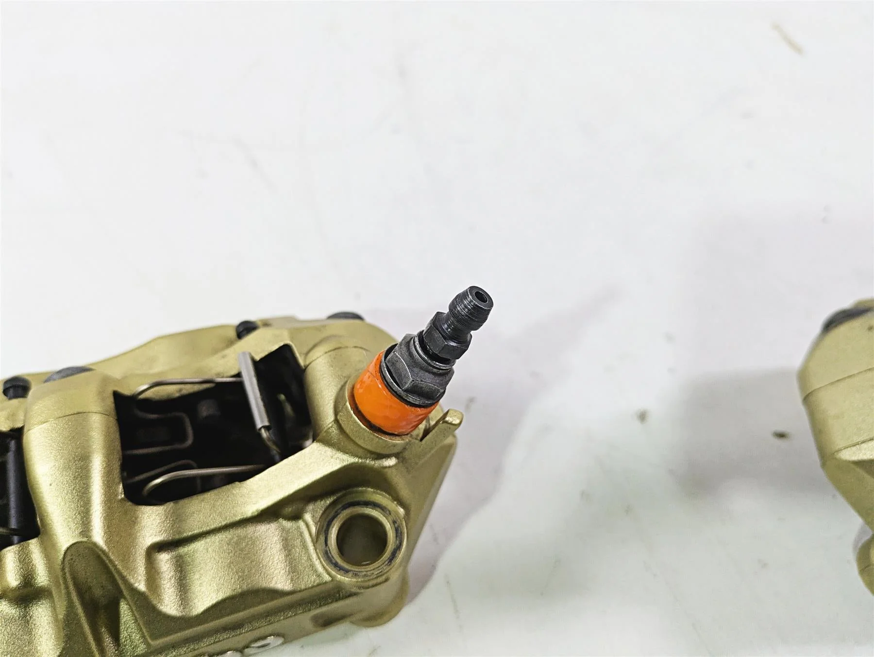 2016 BMW S1000RR K46 Golden Brembo Front Brake Calipers 100mm 34117714784 - Image 10