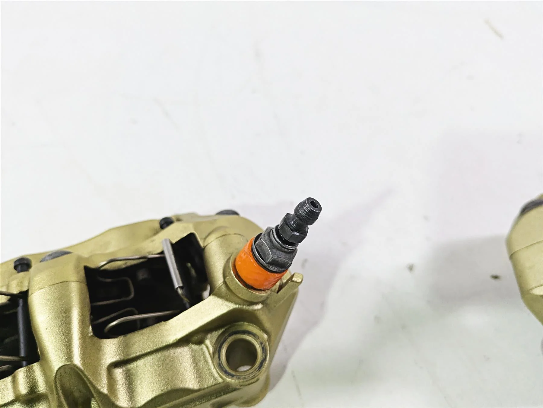 2016 BMW S1000RR K46 Golden Brembo Front Brake Calipers 100mm 34117714784 - Image 11