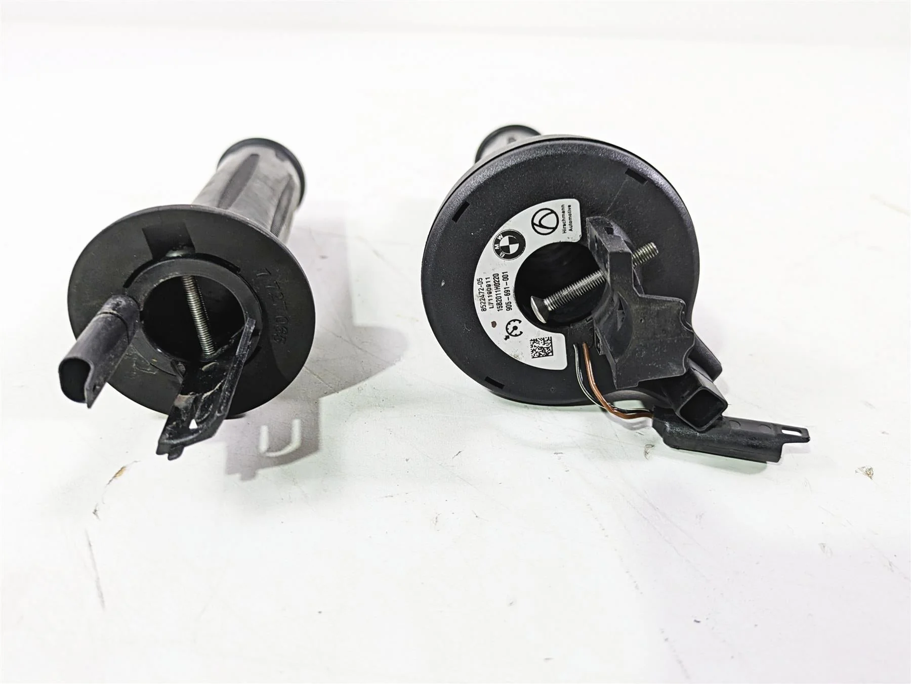2016 BMW S1000RR K46 Heated Left Right Hand Grip Set Cruise 61317727065 - Image 10