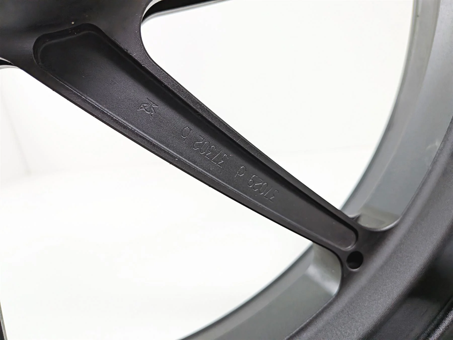 2016 BMW S1000RR K46 HP 17x3.5 Straight Front Wheel Rim Forged 36318548892 - Image 13