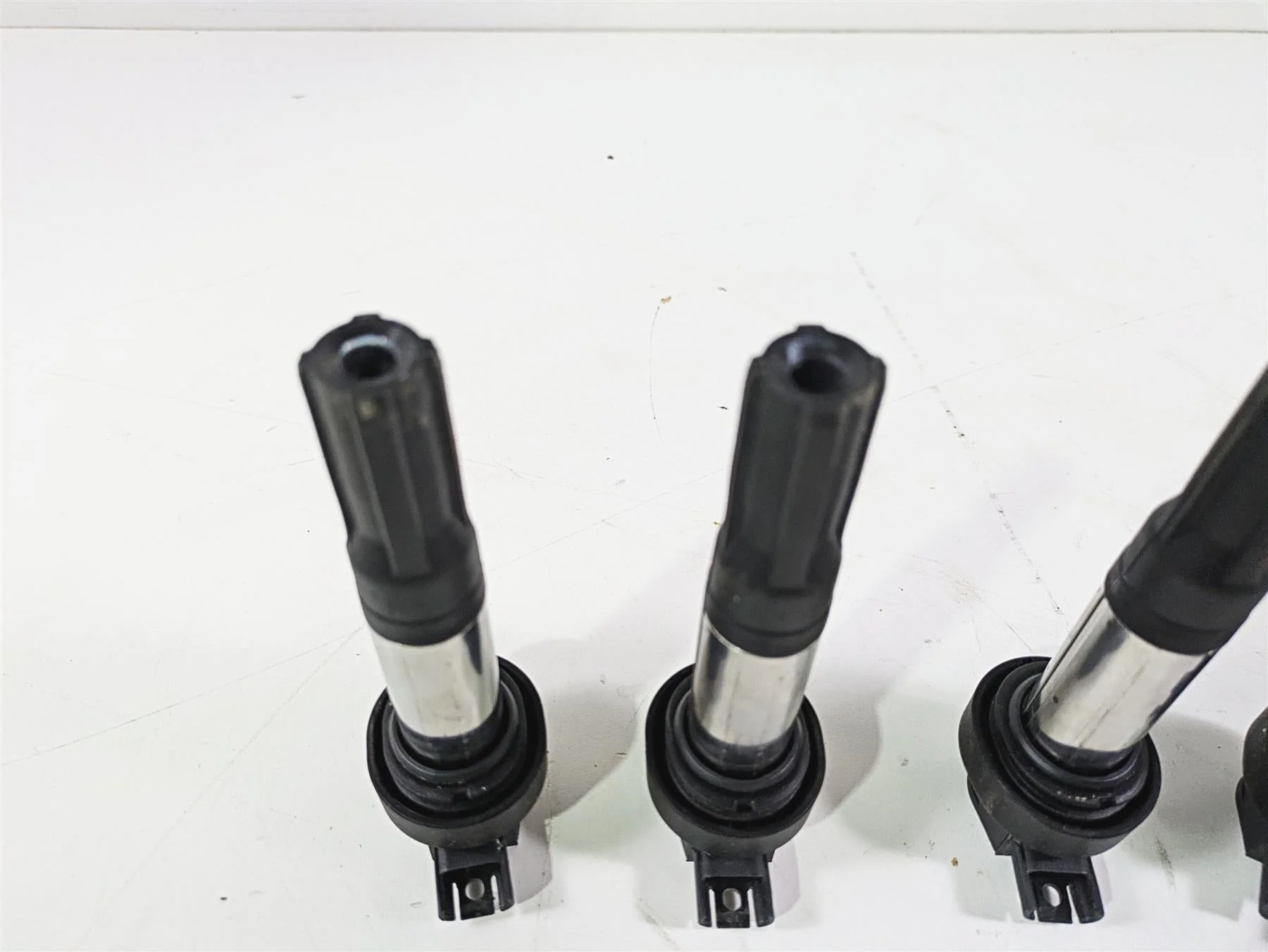 2016 BMW S1000RR K46 Ignition Coil Set - One Clip Broke 12138523972 - Image 6