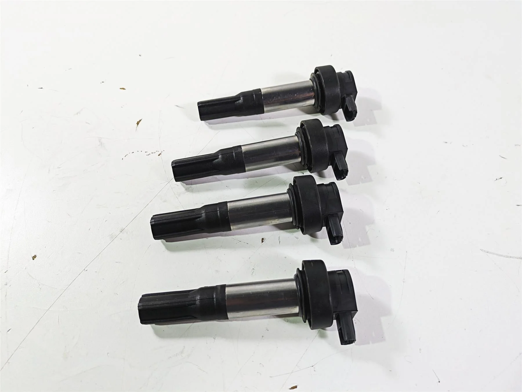 2016 BMW S1000RR K46 Ignition Coil Set Stick 12138523972 - Image 10