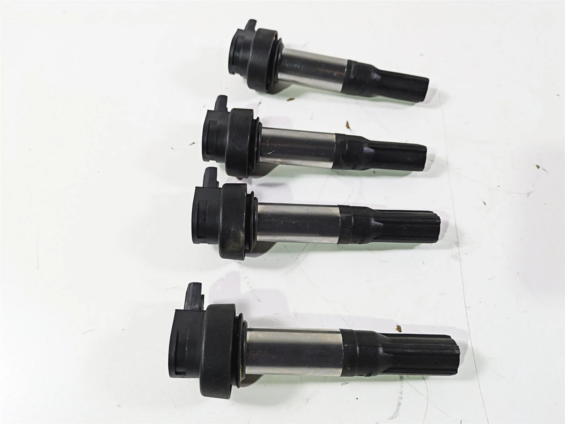 2016 BMW S1000RR K46 Ignition Coil Set Stick 12138523972 - Image 3