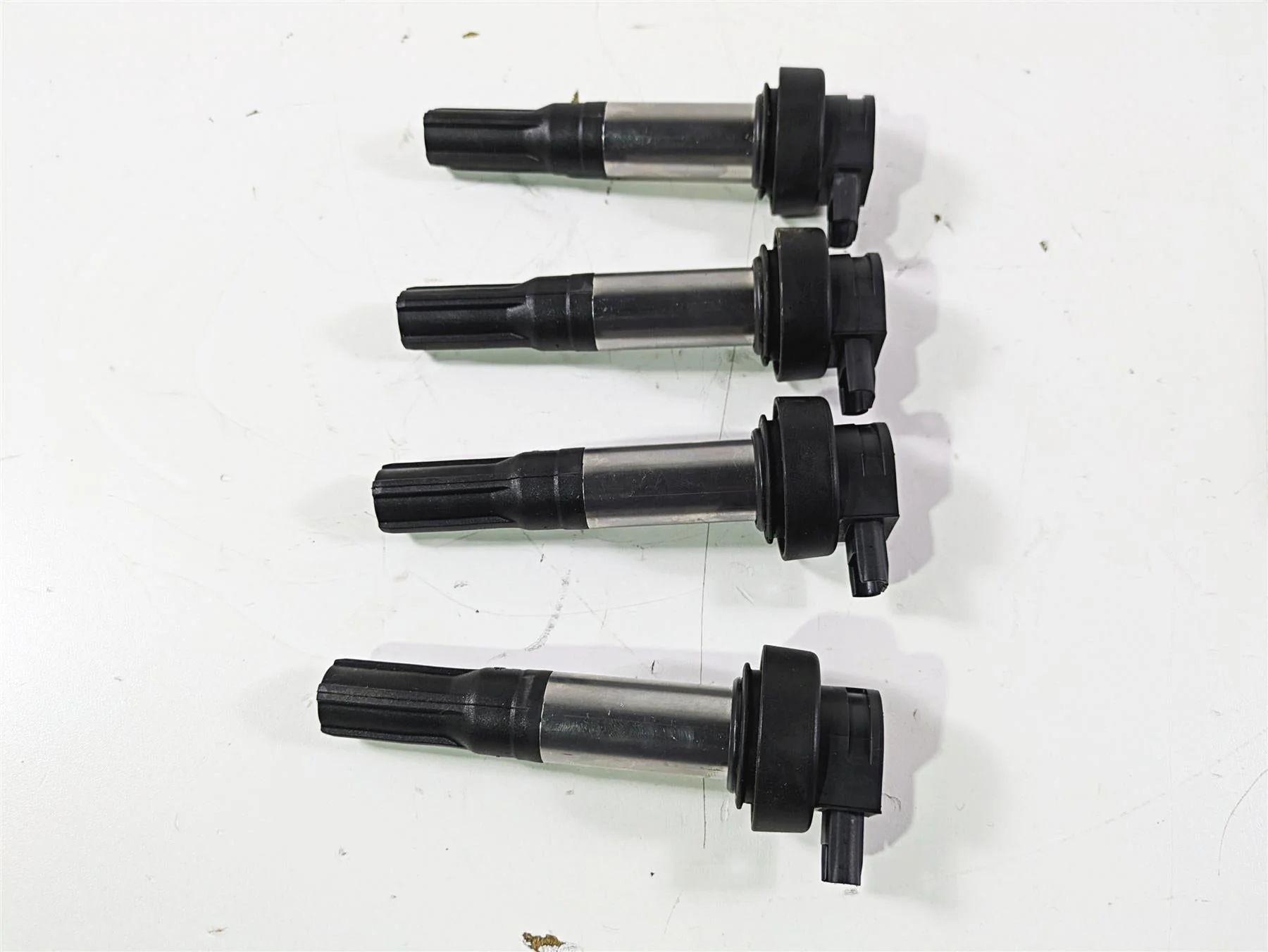 2016 BMW S1000RR K46 Ignition Coil Set Stick 12138523972 - Image 5