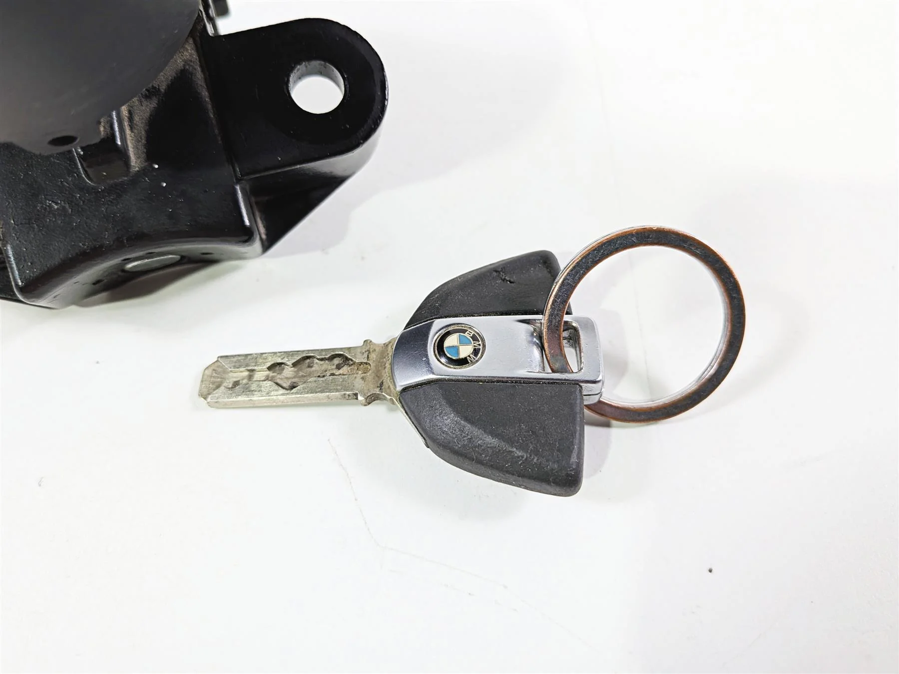 2016 BMW S1000RR K46 Ignition Switch & Key 51258540948 - Image 7
