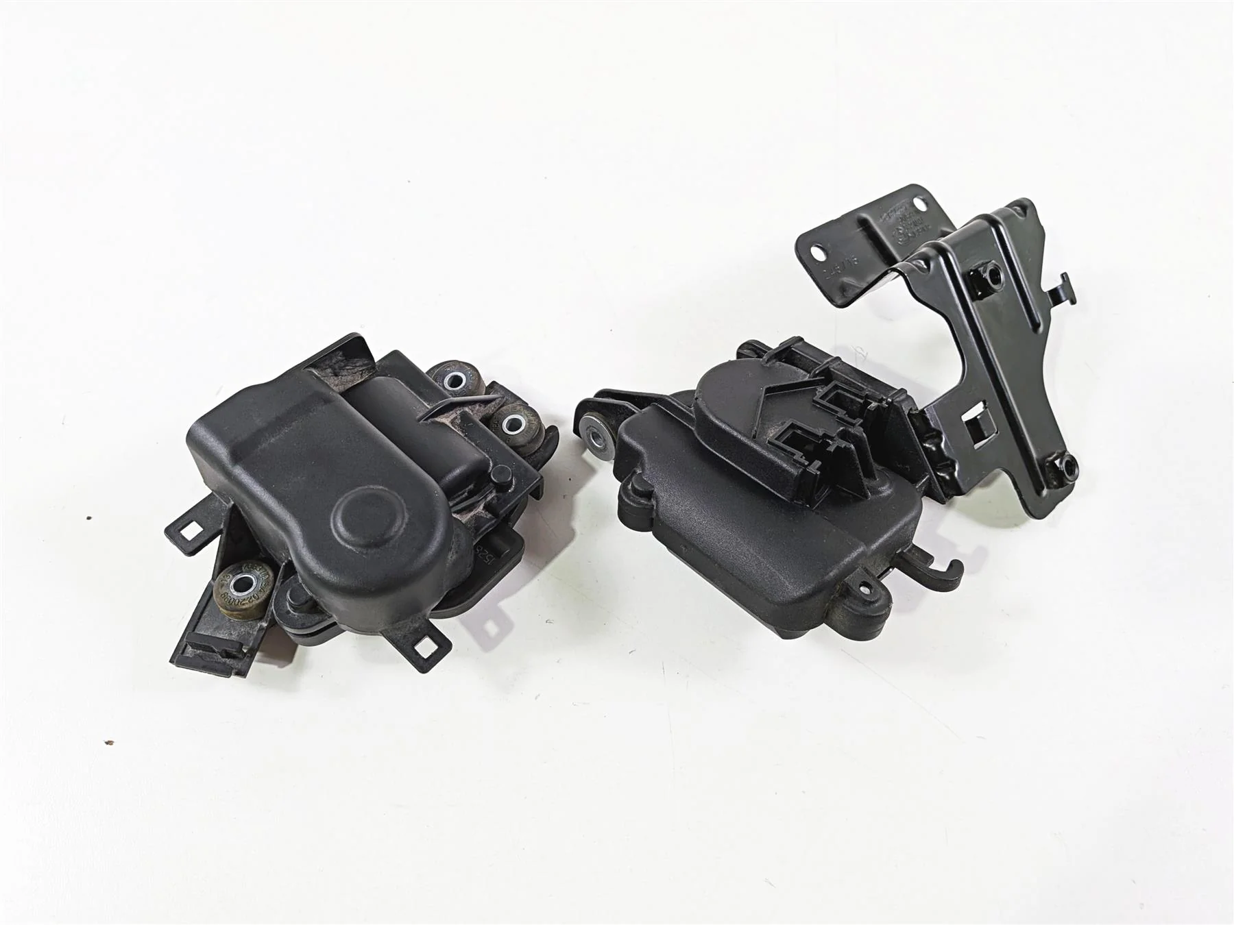 2016 BMW S1000RR K46 Oem Exhaust Servo Motor Actuator Set 18519443059 - Image 12