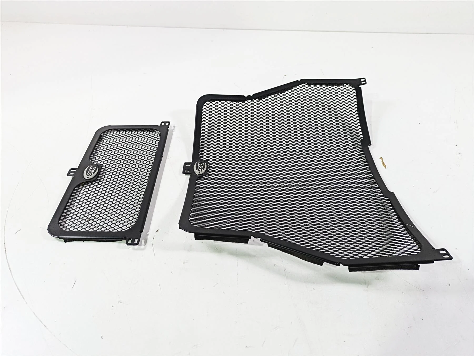 2016 BMW S1000RR K46 R&G Radiator Guard Cover Set RAD0184BK - Image 7