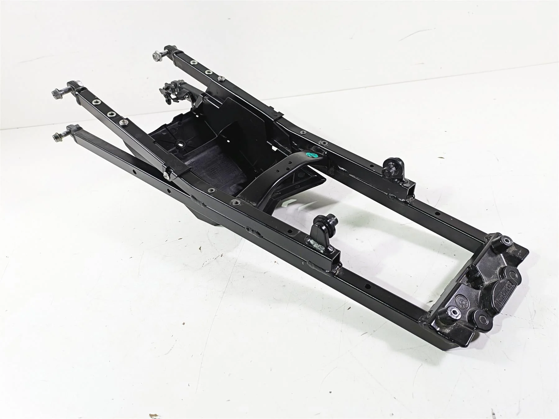 2016 BMW S1000RR K46 Rear Subframe & Inner Fender 46518550381 46628534196 - Image 10