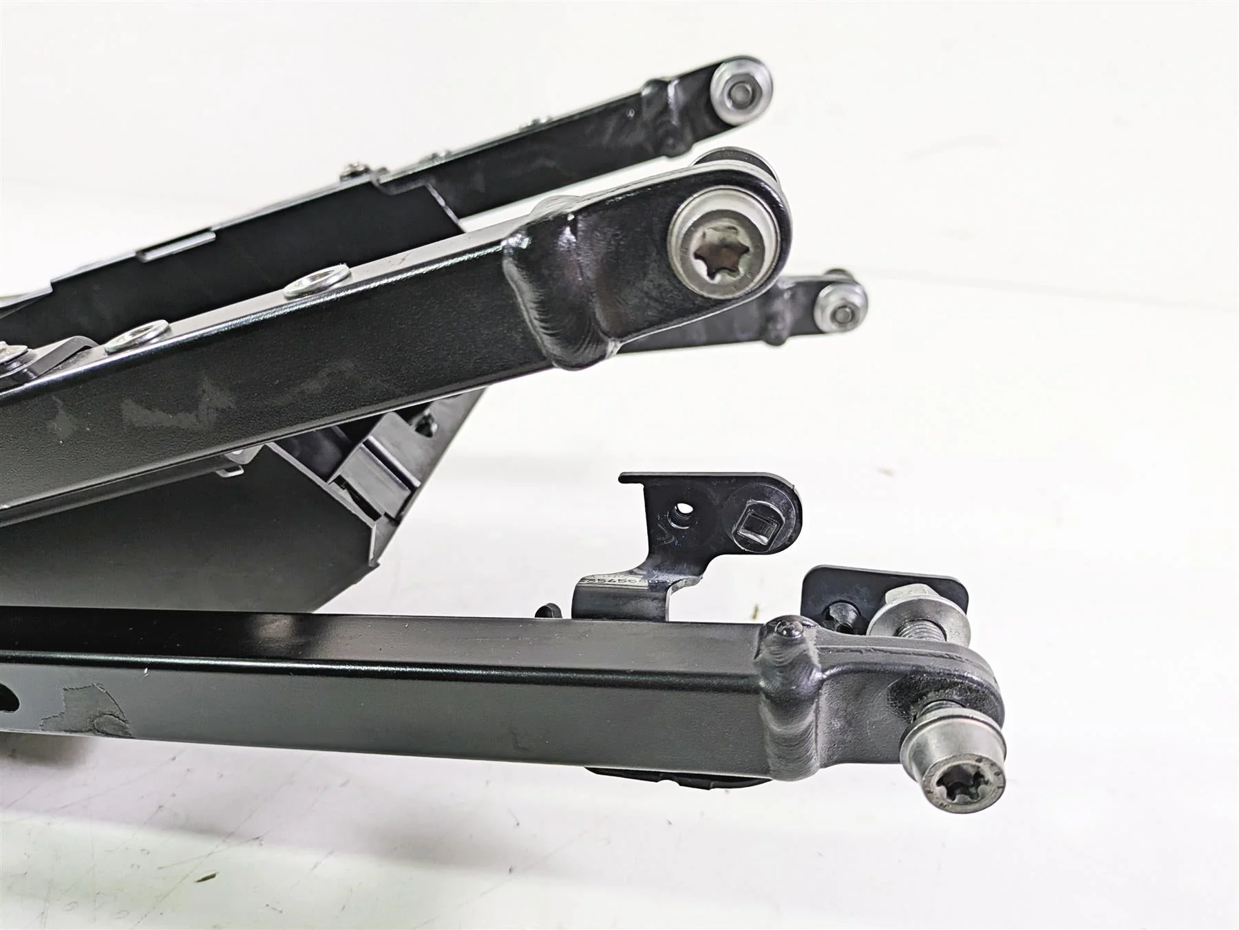 2016 BMW S1000RR K46 Rear Subframe & Inner Fender 46518550381 46628534196 - Image 7