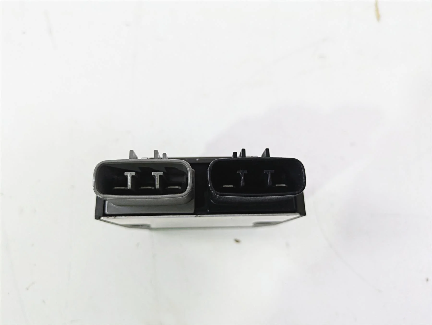 2016 BMW S1000RR K46 Rectifier Voltage Regulator FH020CA 12317718422 - Image 6