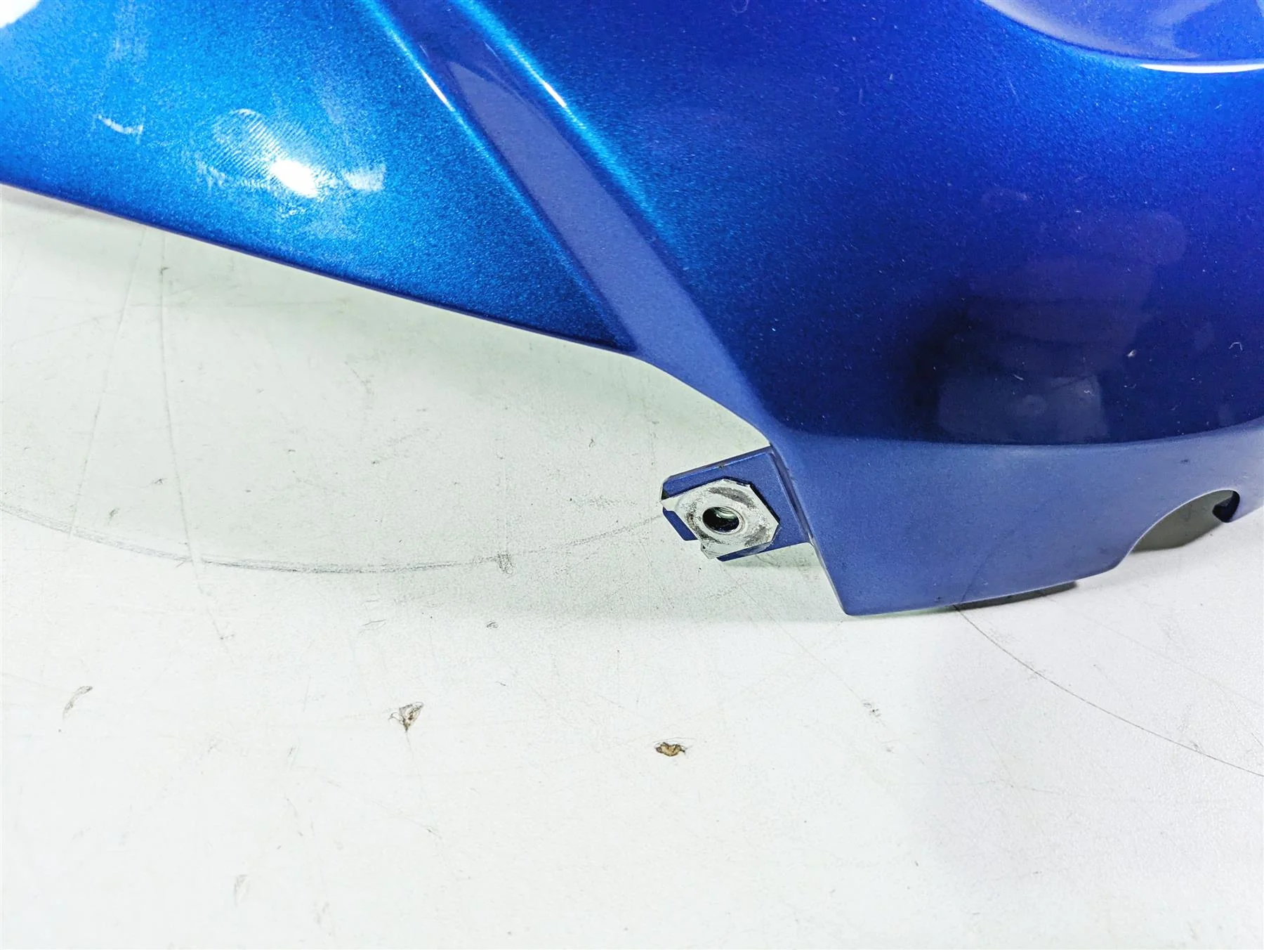 2016 BMW S1000RR K46 Upper Fuel Tank Cover Fairing Lupinblau 46638551120 - Image 5