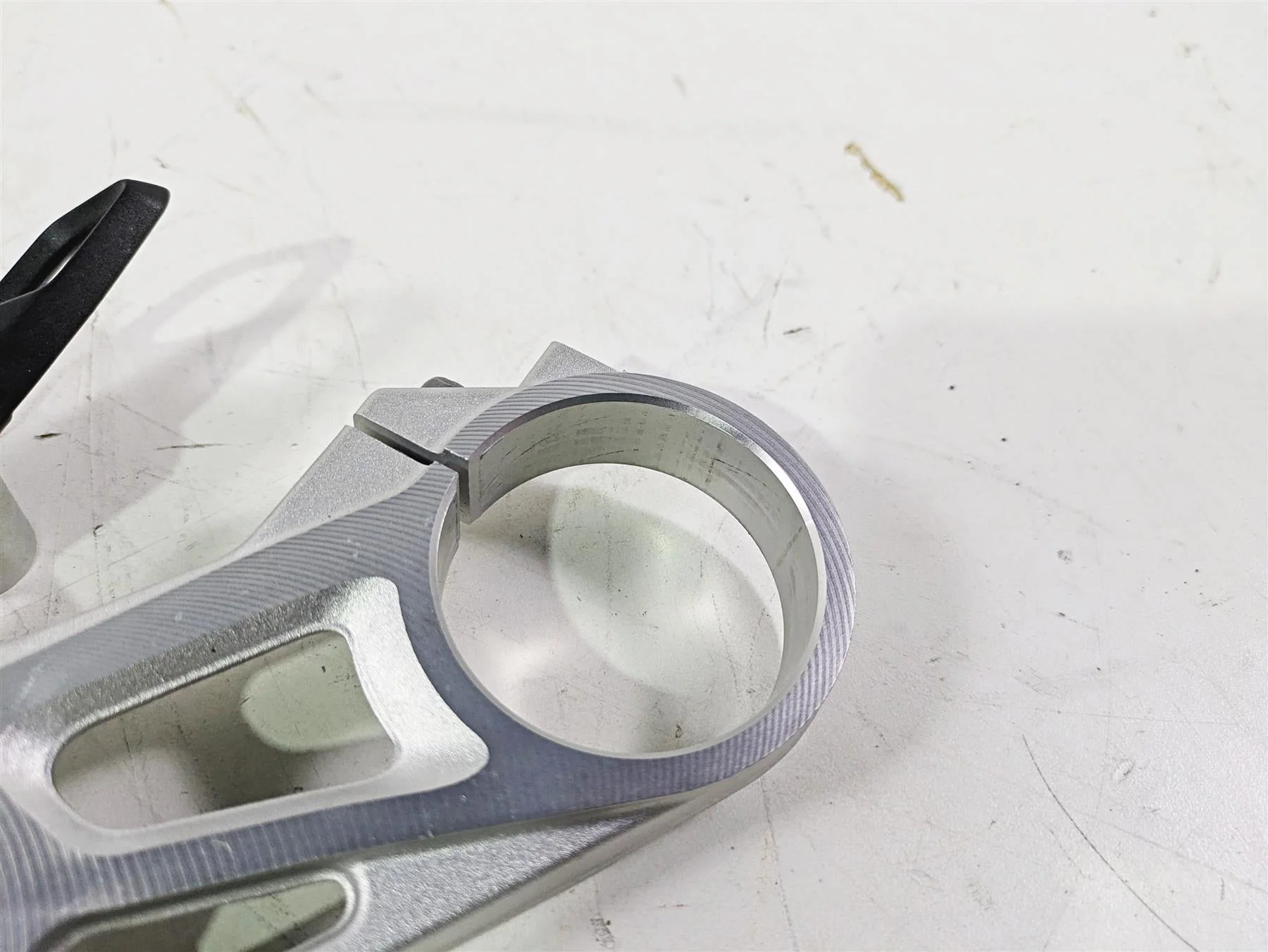 2016 BMW S1000RR K46 Upper Triple Tree Steering Clamp 31428549498 - Image 6
