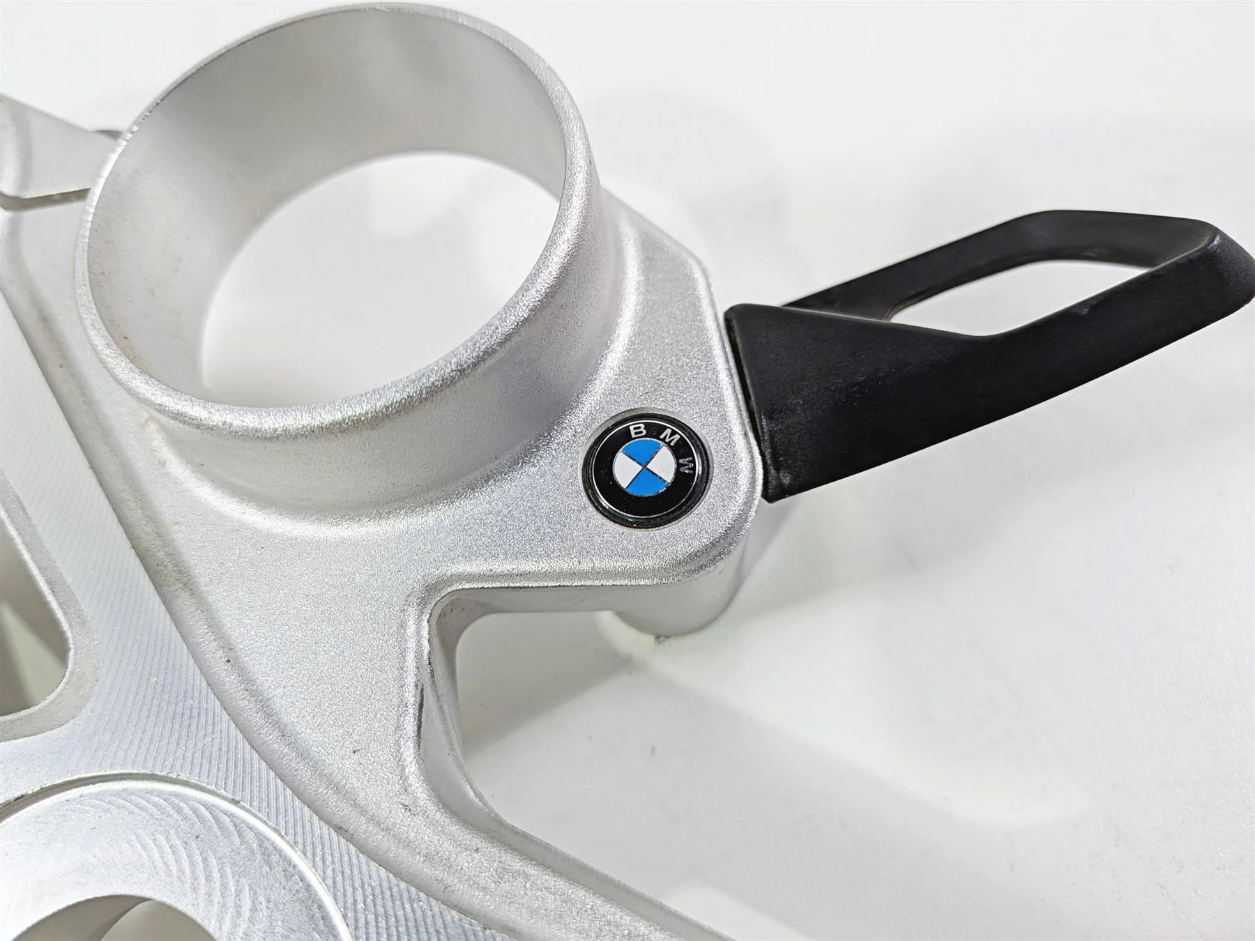 2016 BMW S1000RR K46 Upper Triple Tree Steering Clamp 31428549498 - Image 11