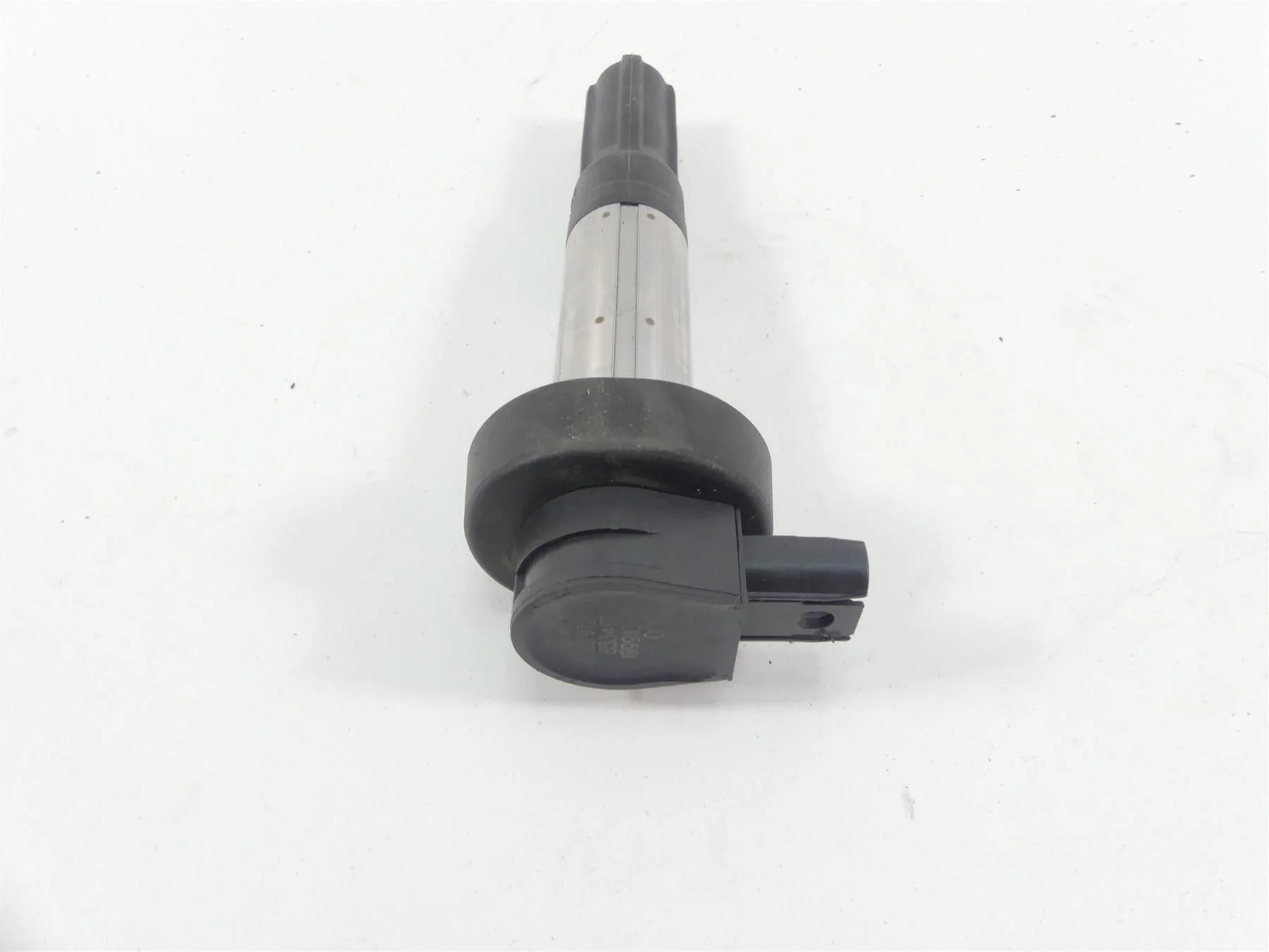 2016 BMW S1000XR K49 Eldor Ignition Stick Coil 12138523972 - Image 3