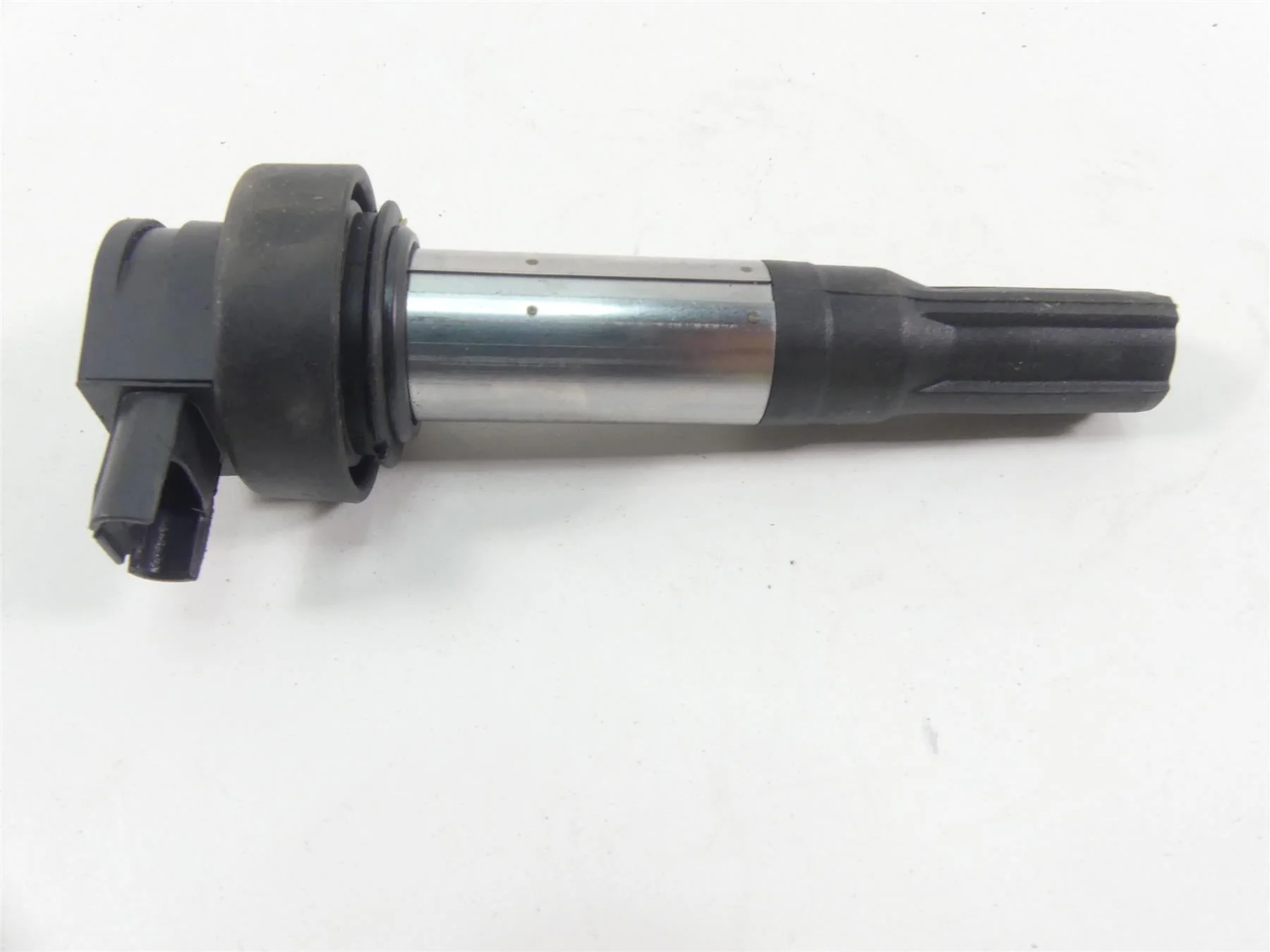 2016 BMW S1000XR K49 Eldor Ignition Stick Coil 12138523972 - Image 4