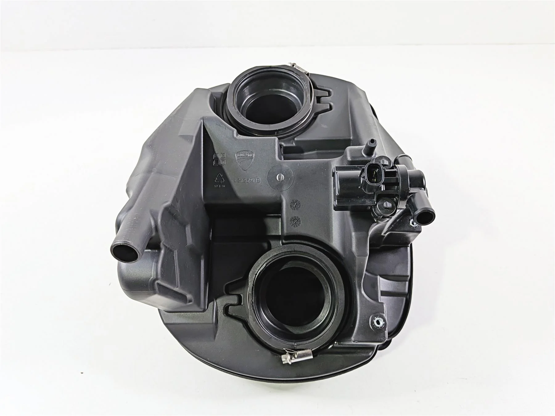2016 Ducati Hypermotard 939 SP Air Box Cleaner Breather Filter 44212691B - Image 11
