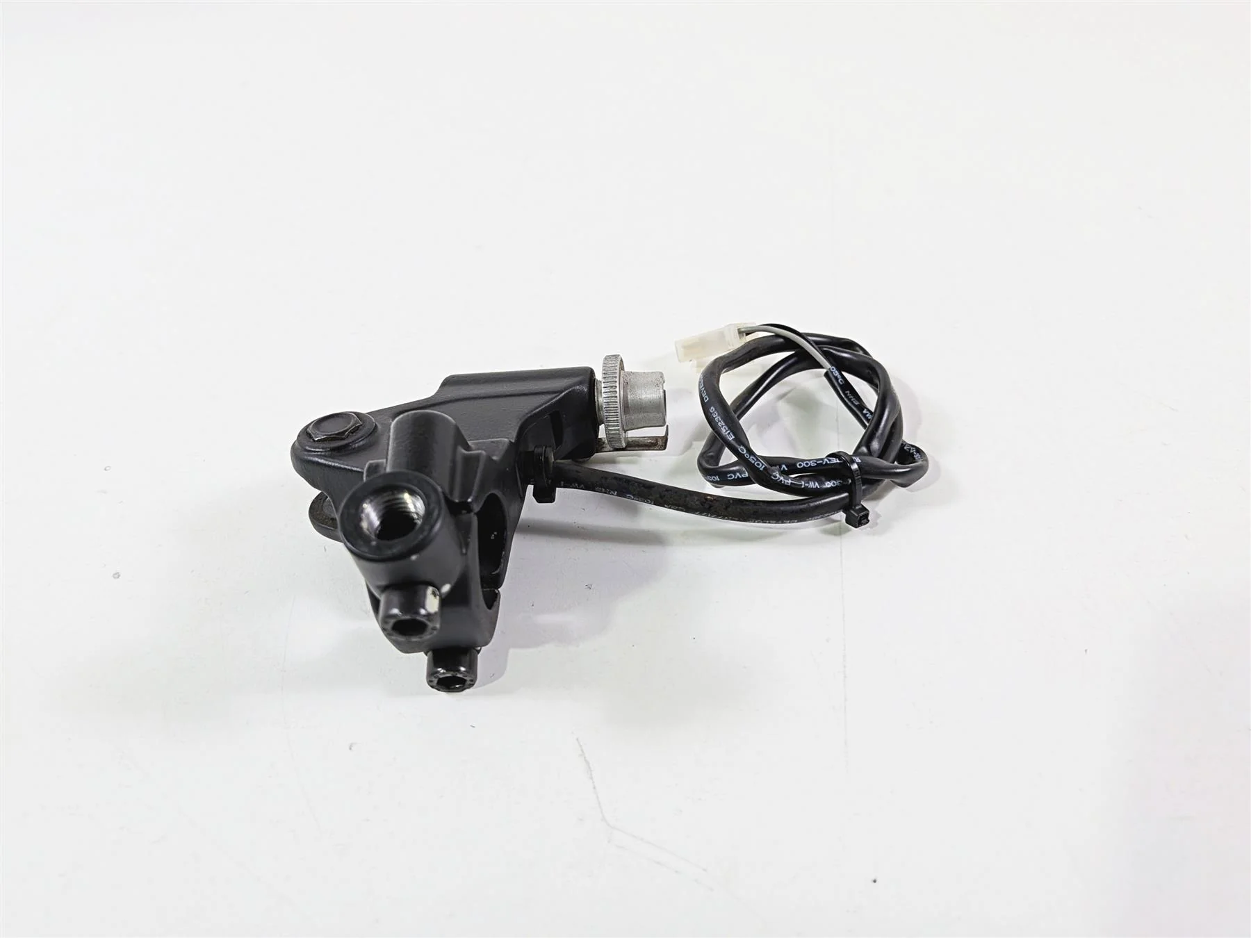 2016 Ducati Hypermotard 939 SP Domino Clutch Perch 63620021C - Image 12