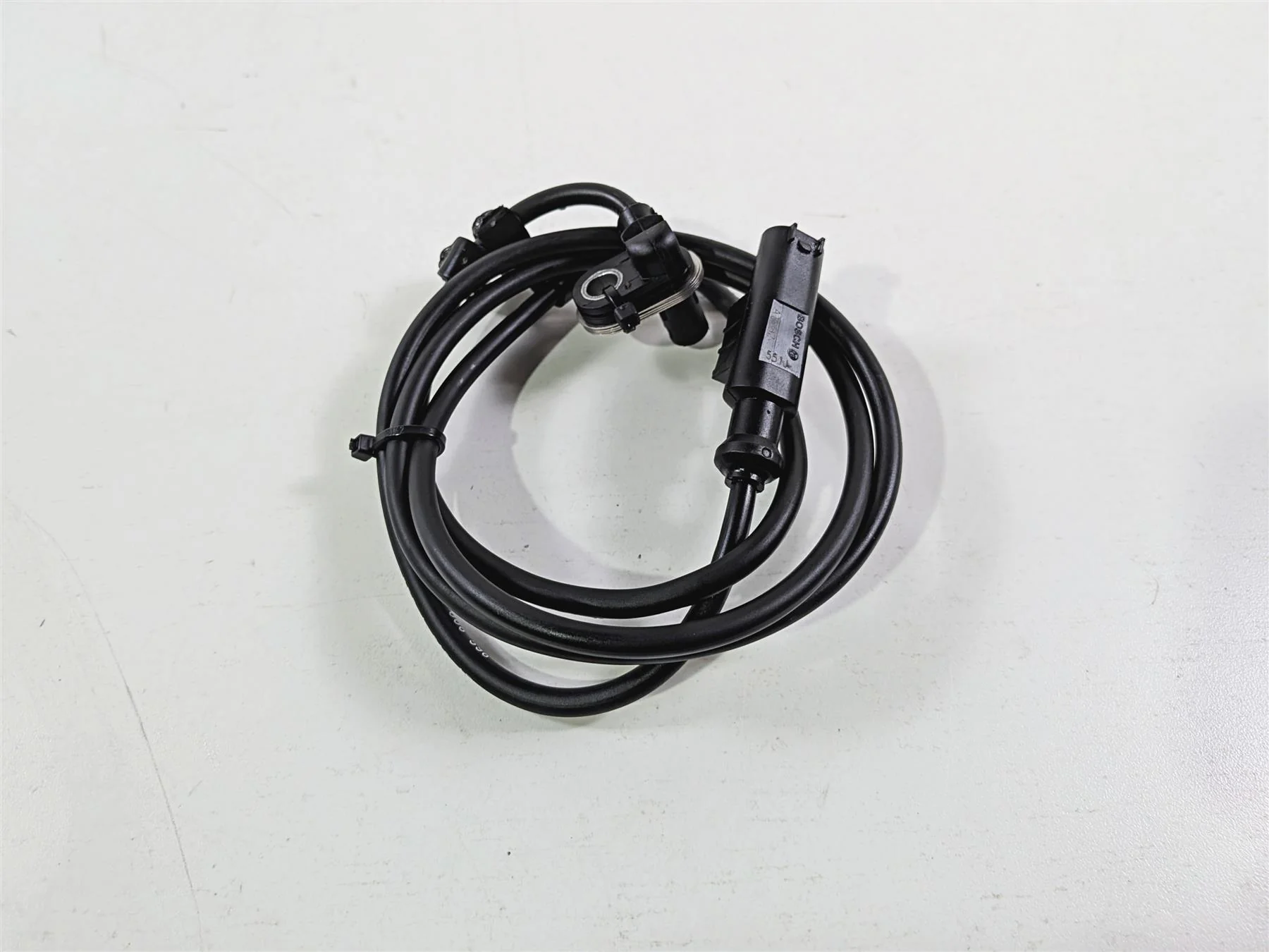 2016 Ducati Hypermotard 939 SP Front Abs Brake Wheel Speed Sensor 55212121B - Image 3