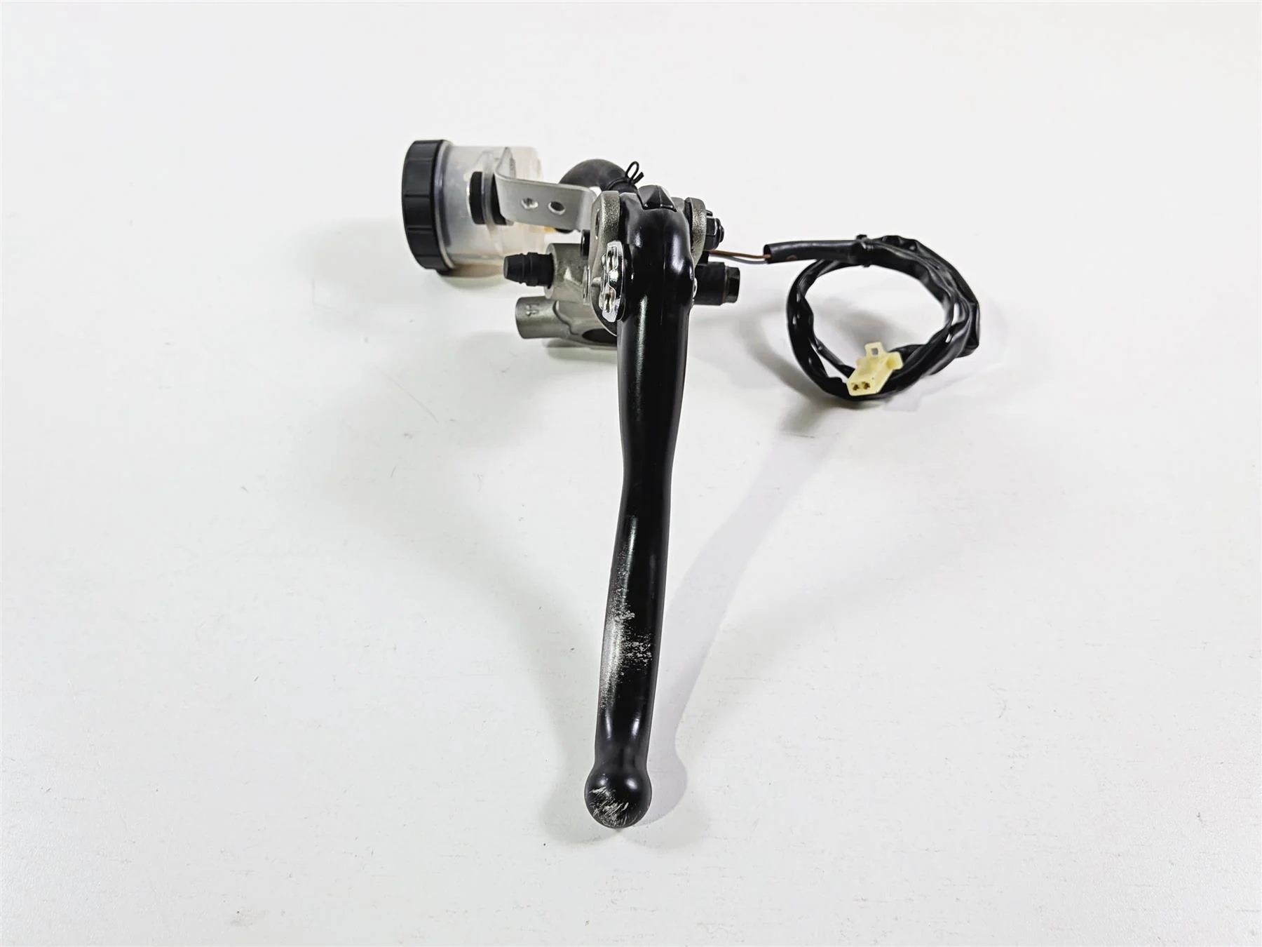 2016 Ducati Hypermotard 939 SP Front Radial Brake Master Cylinder 62440821A - Image 10