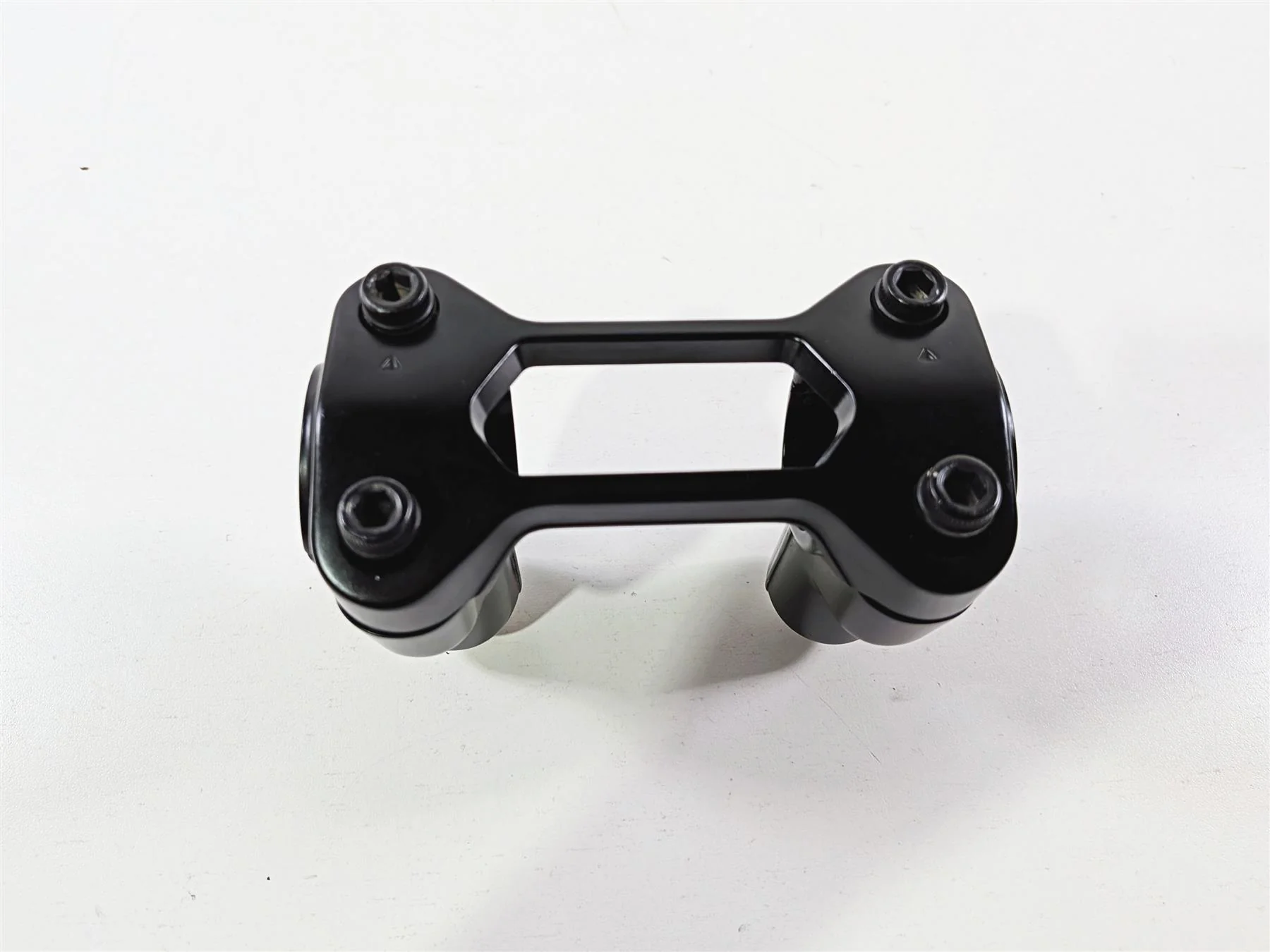 2016 Ducati Hypermotard 939 SP Handlebar Riser Holder 2.5" Set 36011431AA - Image 11