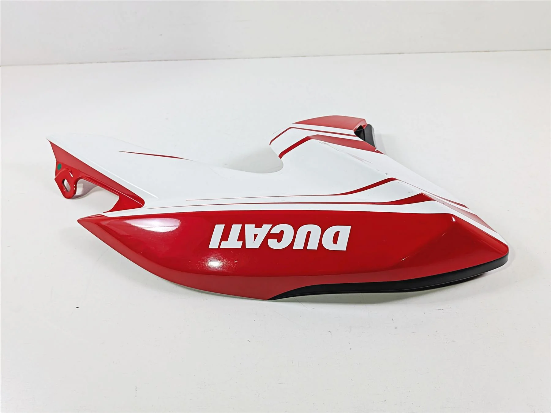 2016 Ducati Hypermotard 939 SP Left Tank Side Cover Fairing - Read 48015681C - Image 4