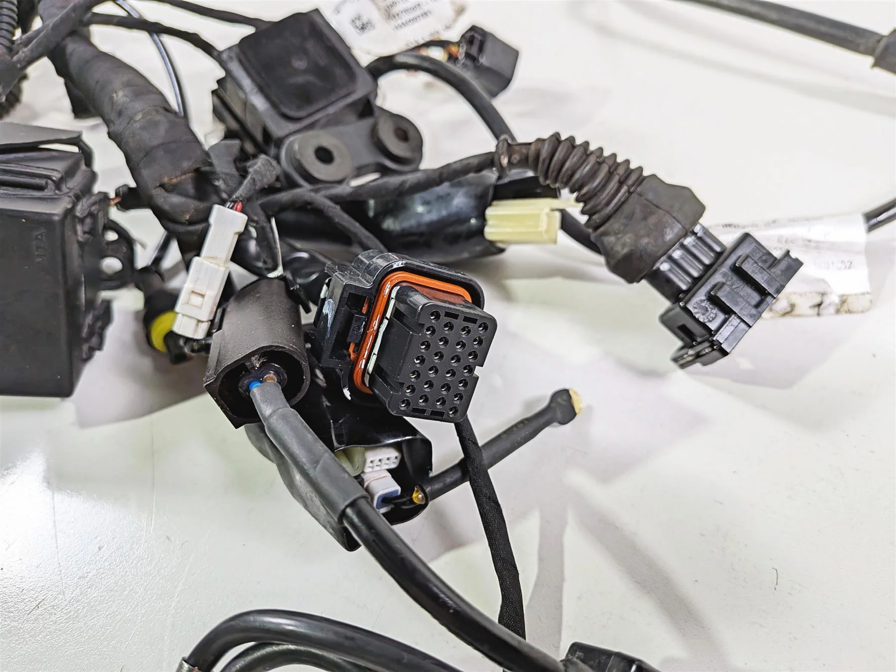 2016 Ducati Hypermotard 939 SP Main Wiring Harness Loom - No Cut -Read 5101A641D - Image 15