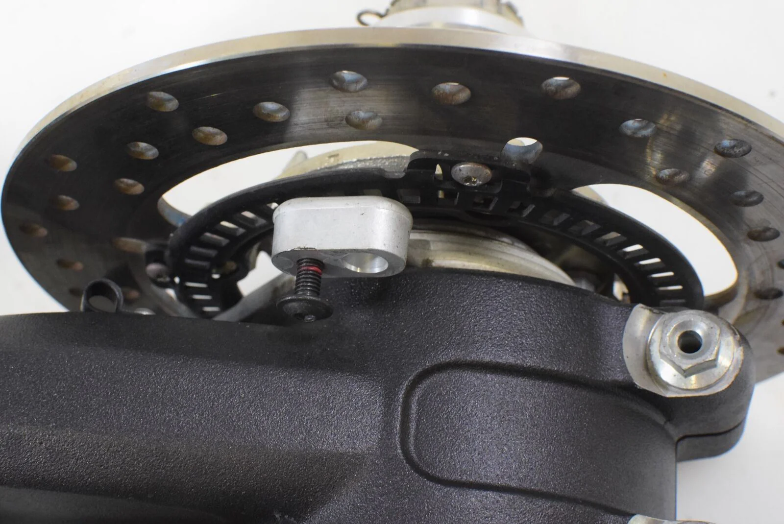 2016 Ducati Hypermotard 939 SP Rear Swingarm Swing Arm Axle  81920382C - Image 8