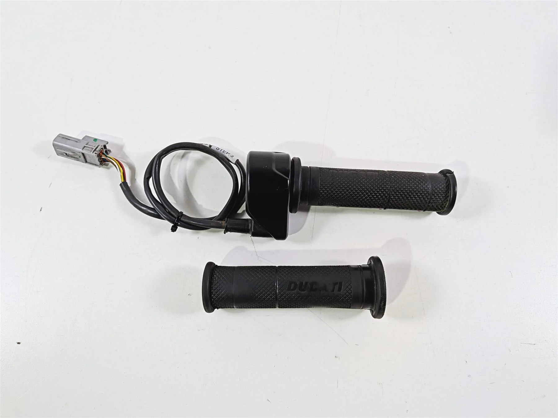 2016 Ducati Hypermotard 939 SP Ride By Wire Throttle Grip Set 66020033E