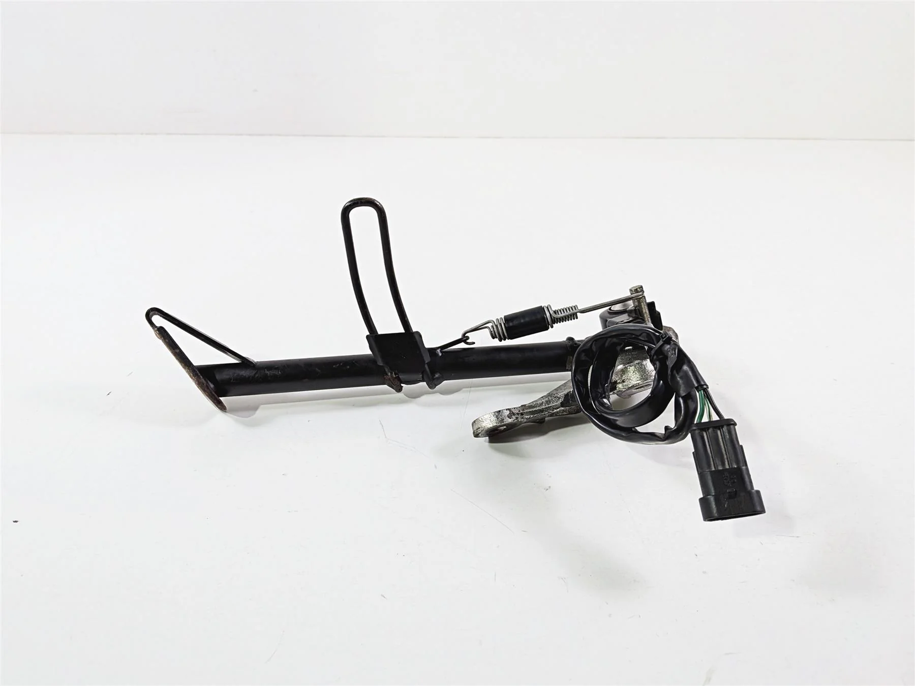 2016 Ducati Hypermotard 939 SP Side Kickstand Kick Stand & Switch 55610701BA - Image 3