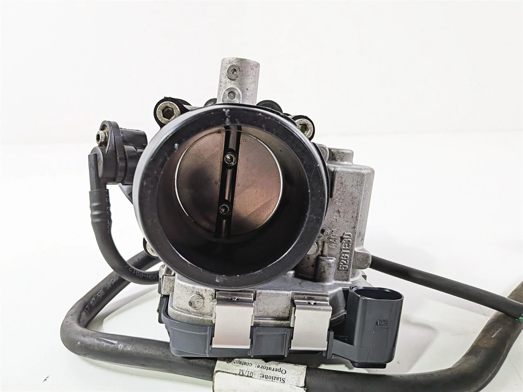 2016 Ducati Hypermotard 939 SP Throttle Body Fuel Injection Set 28240904A - Image 8