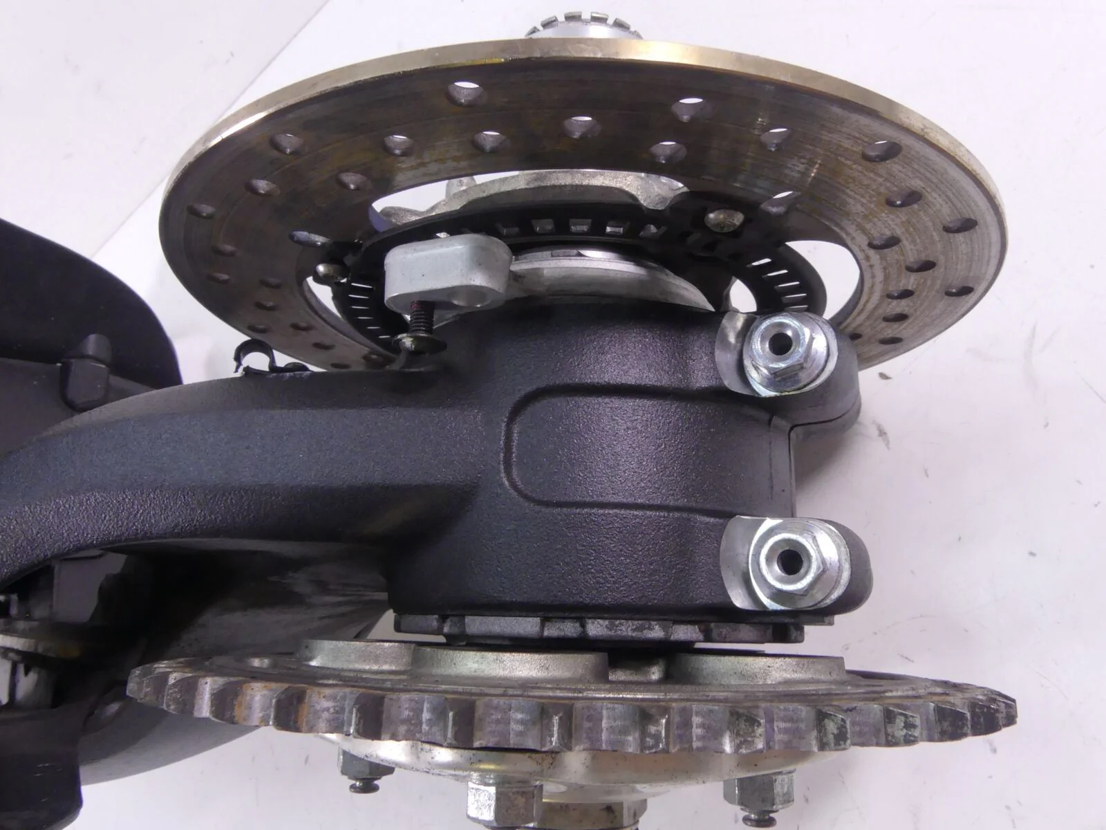 2016 Ducati Hypermotard 939SP Rear Swingarm Swing Arm Suspension + Axle 37010911 - Image 10