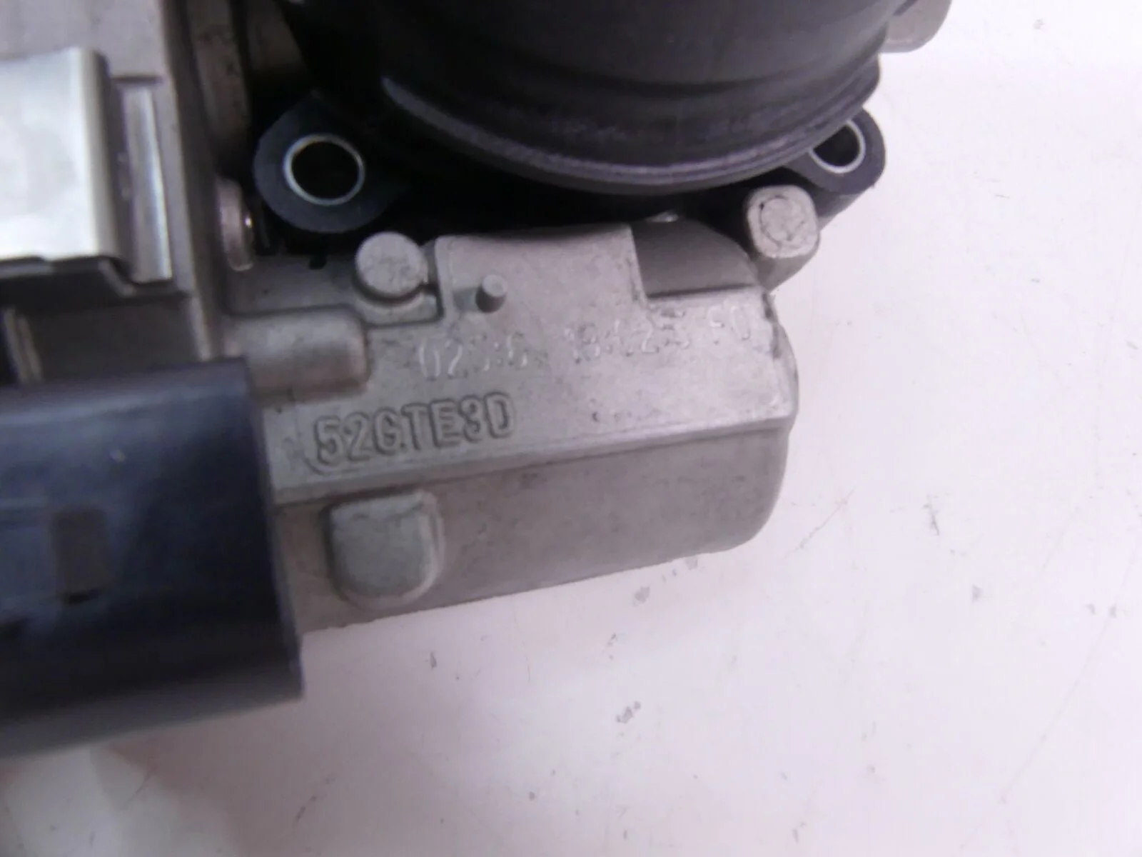 2016 Ducati Hypermotard 939SP Throttle Body Bodies Fuel Injector Set 28240904A - Image 8