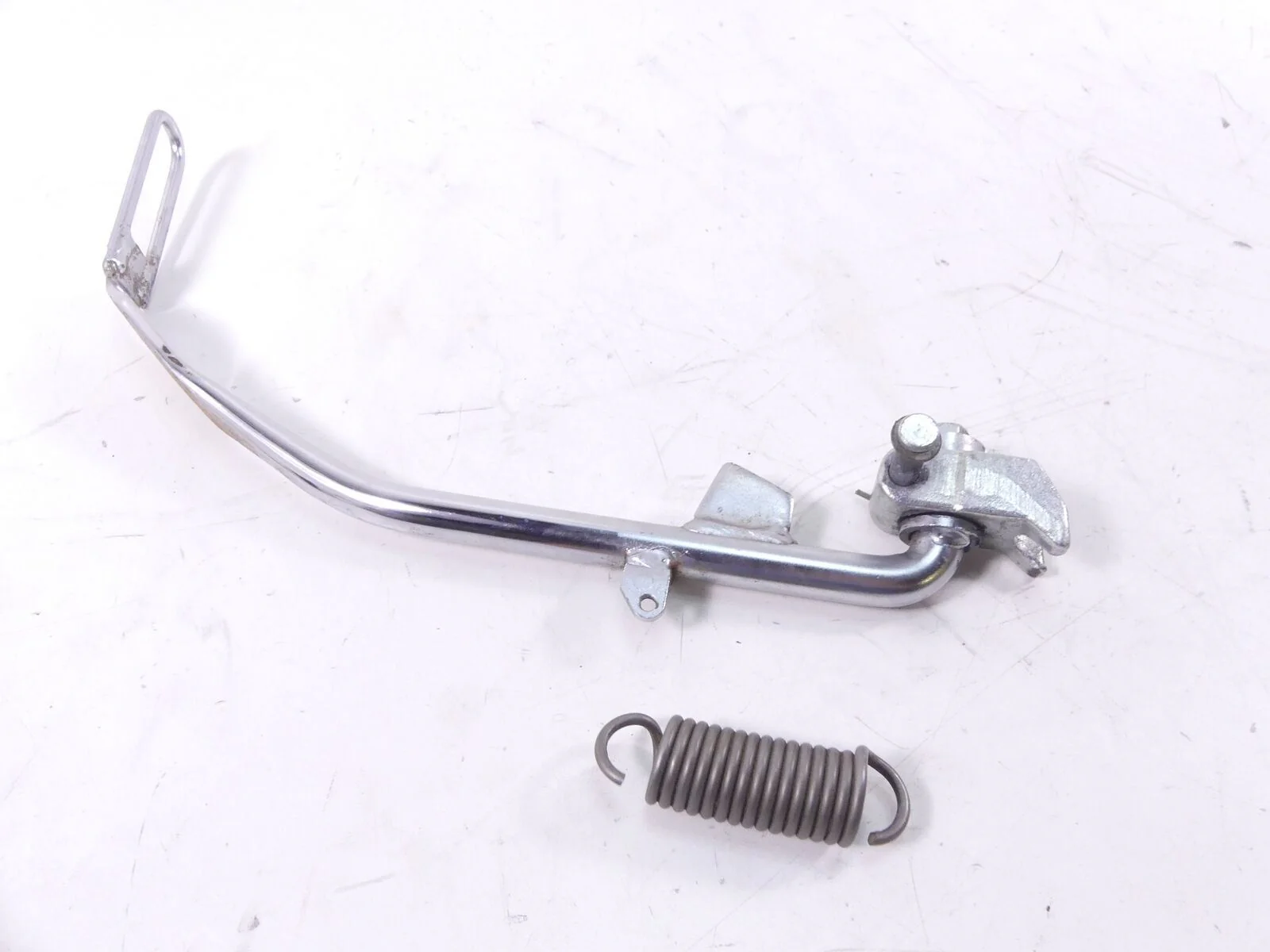2016 Harley FLD Dyna Switchback 103 Side Kick Stand Kickstand 49704-90H
