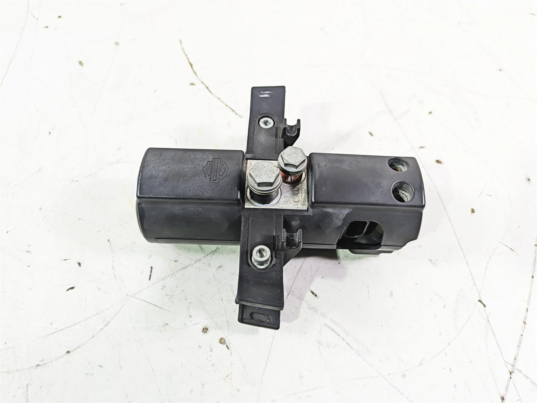 2016 Harley FLSTC Softail Heritage Front Abs Pump Module Unit 41100037 - Image 4