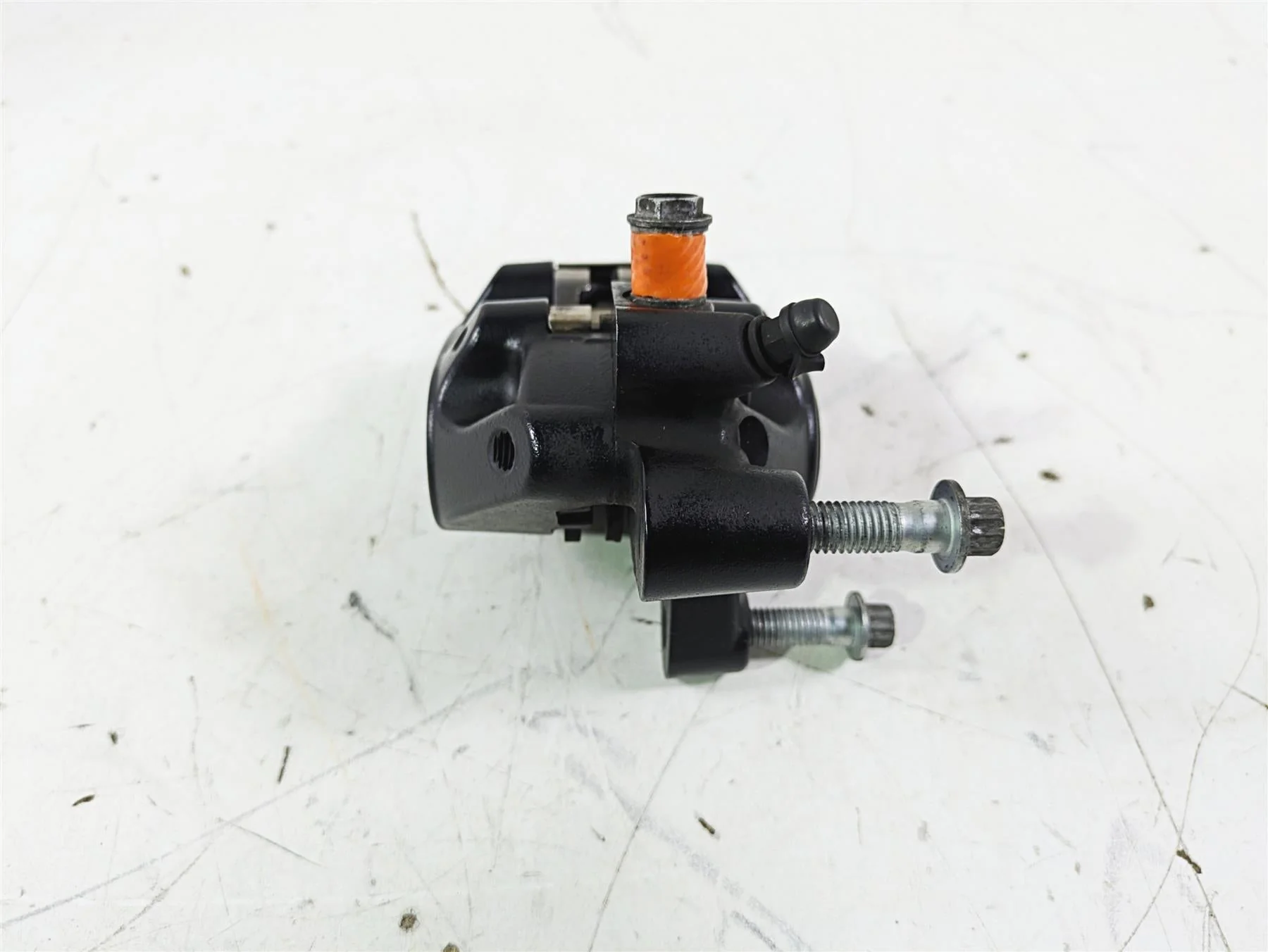 2016 Harley FLSTC Softail Heritage Front Brake Caliper Left Side 41300095 - Image 4