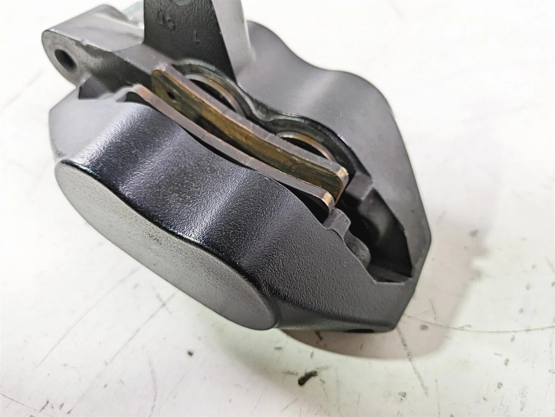 2016 Harley FLSTC Softail Heritage Front Brake Caliper Left Side 41300095 - Image 9
