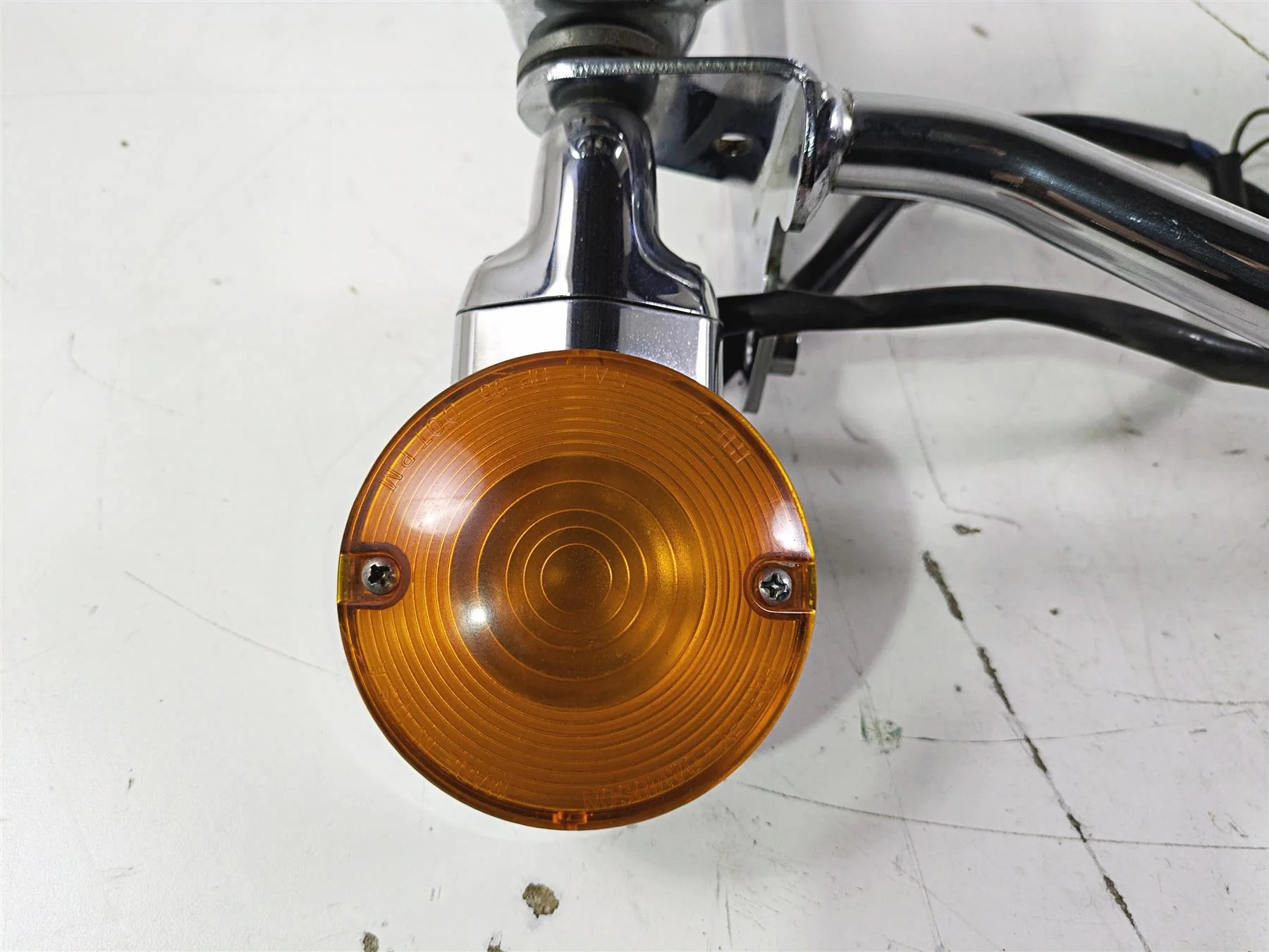 2016 Harley FLSTC Softail Heritage Front Led Spotlight Blinker Set 58082-02A - Image 7