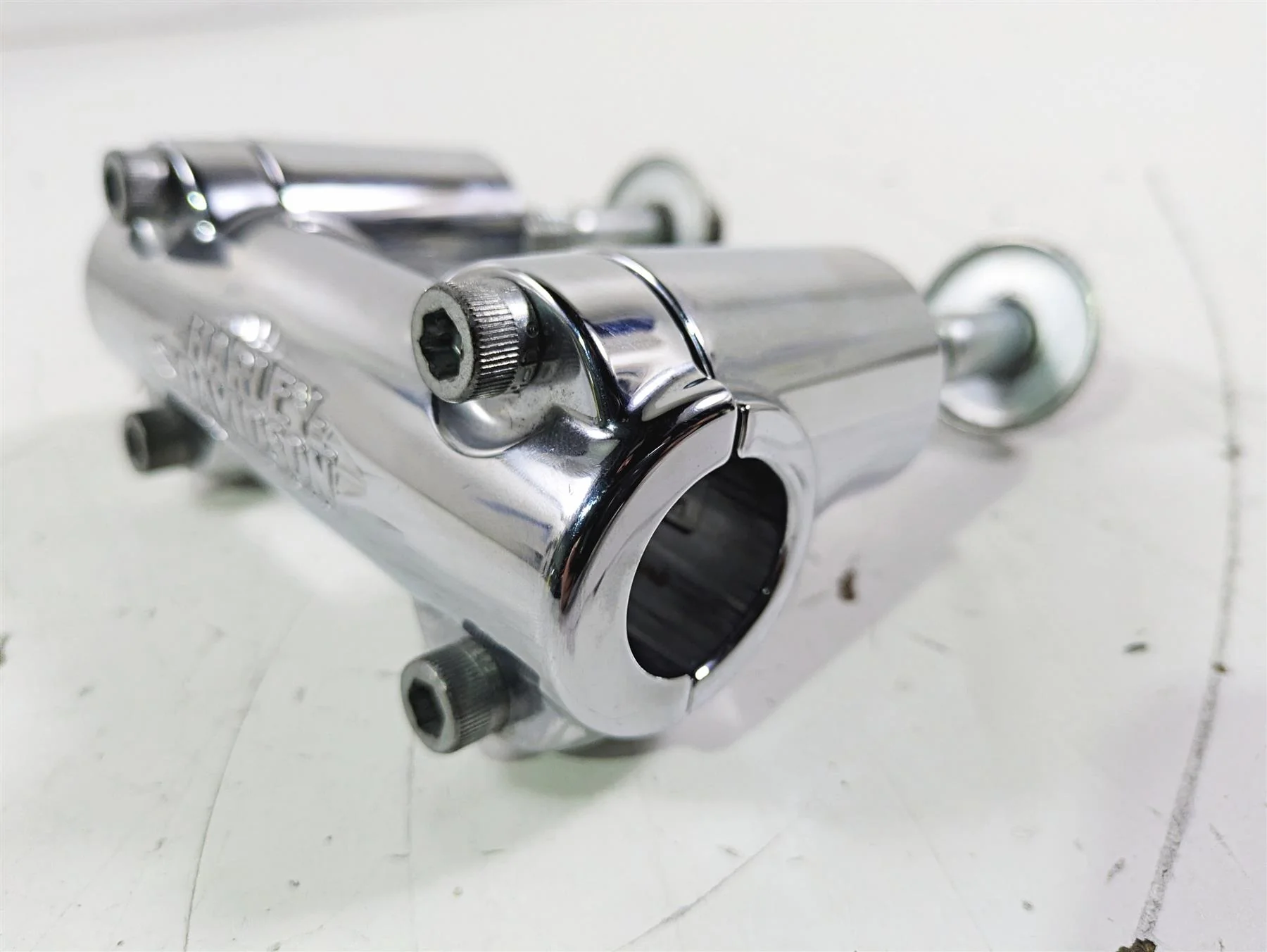 2016 Harley FLSTC Softail Heritage Handlebar Chrome Riser Set 55984-07 - Image 8