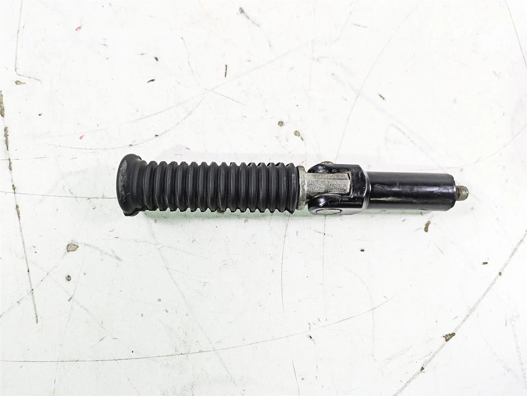 2016 Harley FLSTC Softail Heritage Left Rear Passenger Footpeg 50943-05A - Image 9