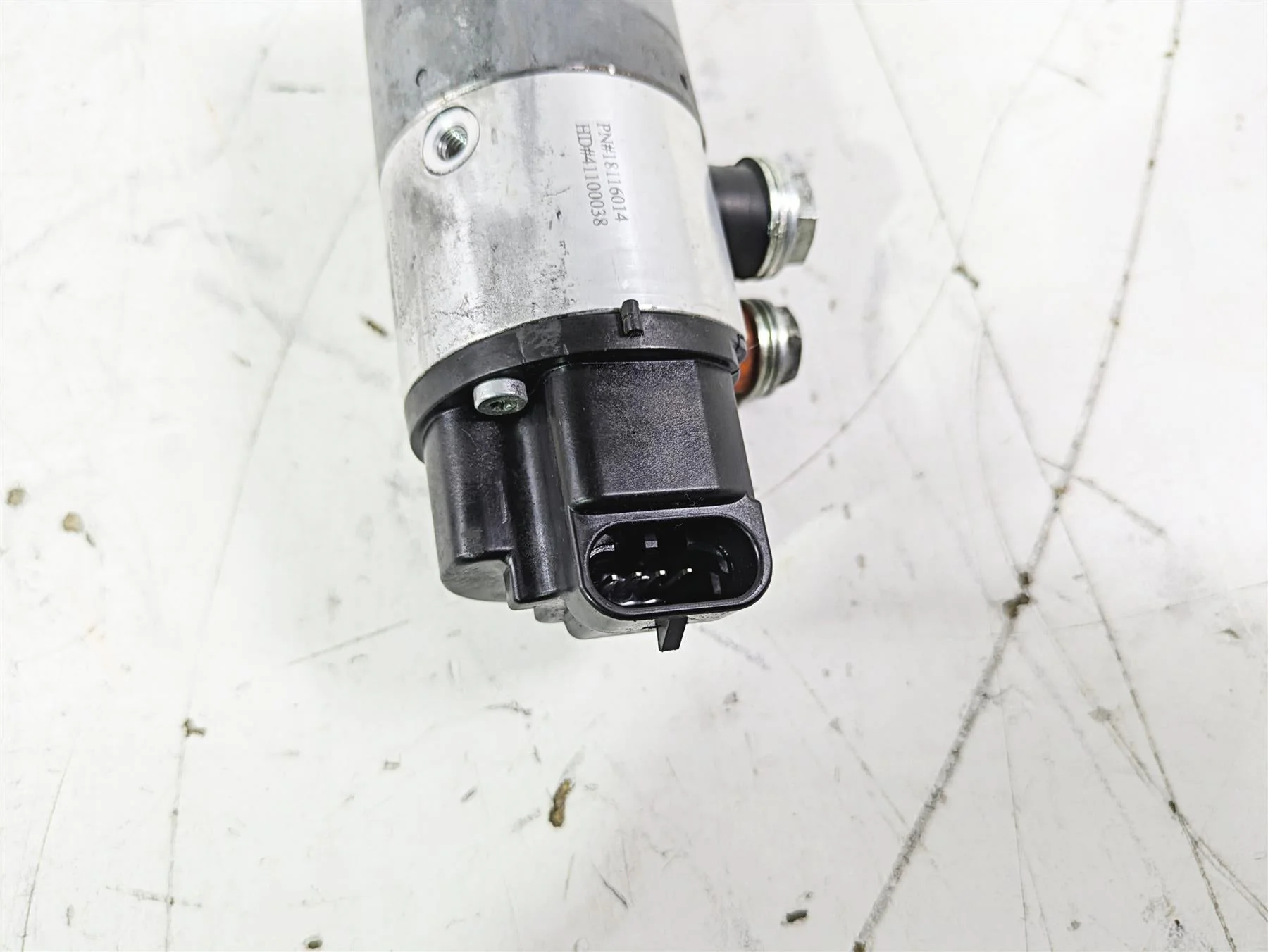 2016 Harley FLSTC Softail Heritage Rear Abs Pump Module Unit 41100037 - Image 7