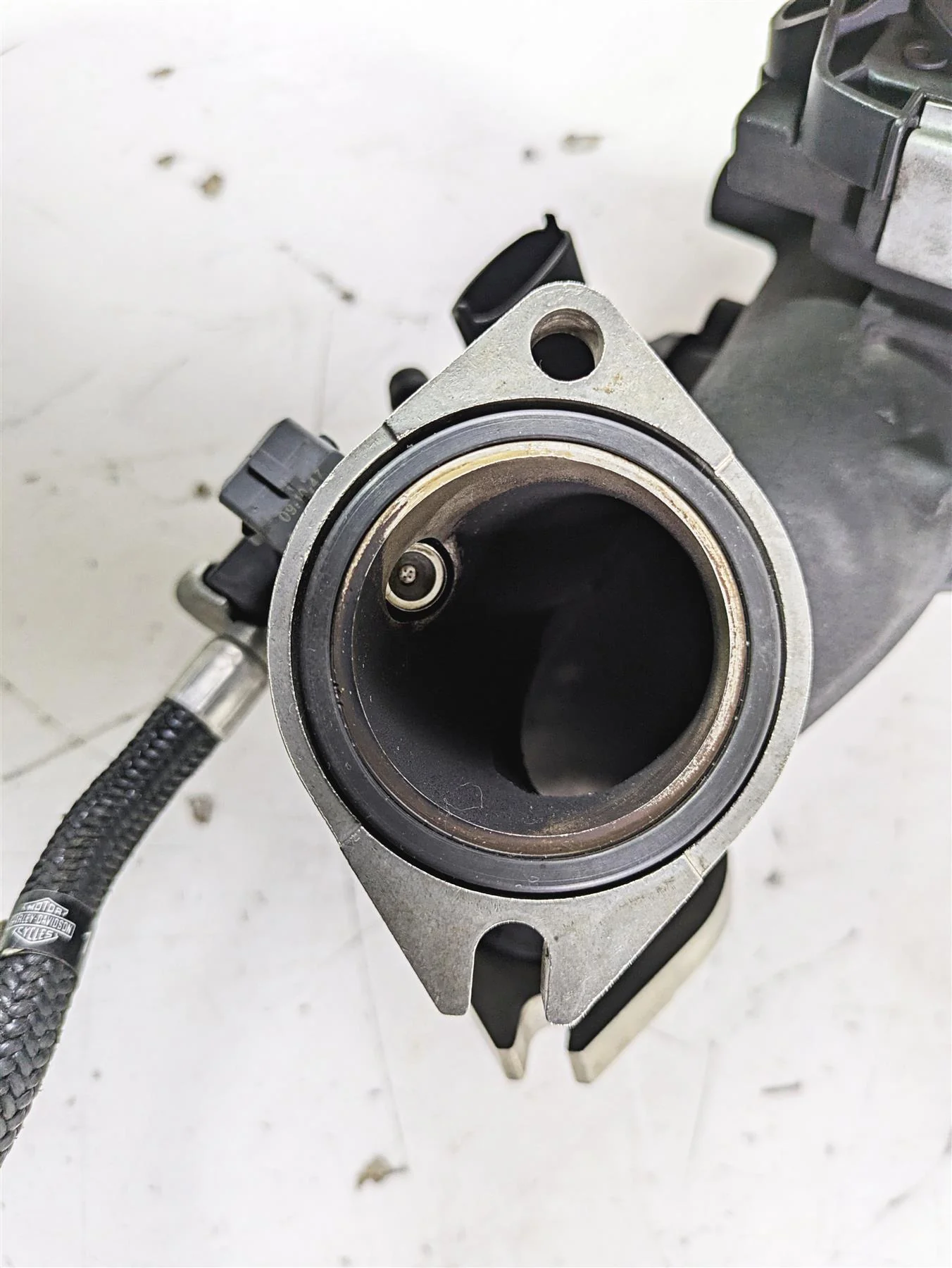 2016 Harley FLSTC Softail Heritage Throttle Body Fuel Injection 27685-11 - Image 10