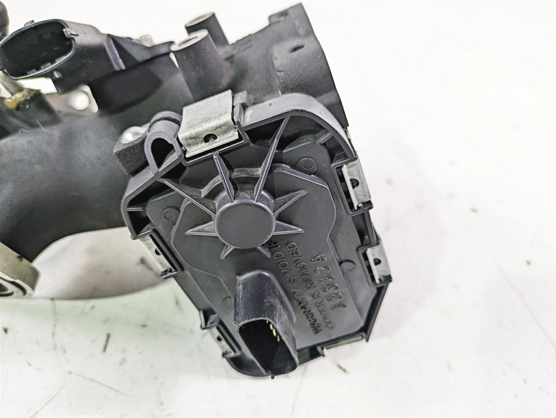 2016 Harley FLSTC Softail Heritage Throttle Body Fuel Injection 27685-11 - Image 6