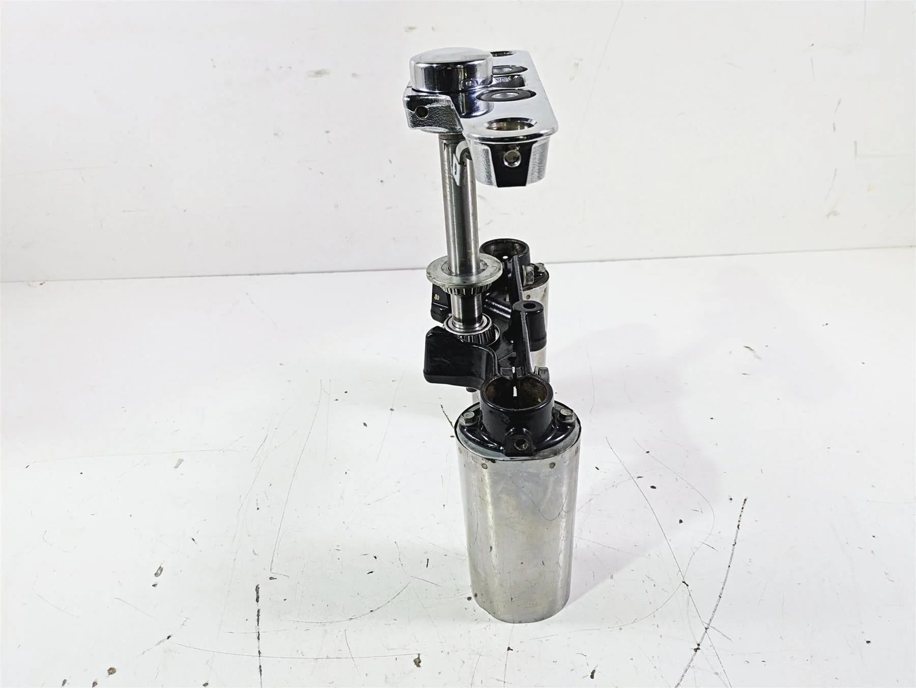 2016 Harley FLSTC Softail Heritage Upper Lower Triple Tree Set 45605-00 45456-86 - Image 3