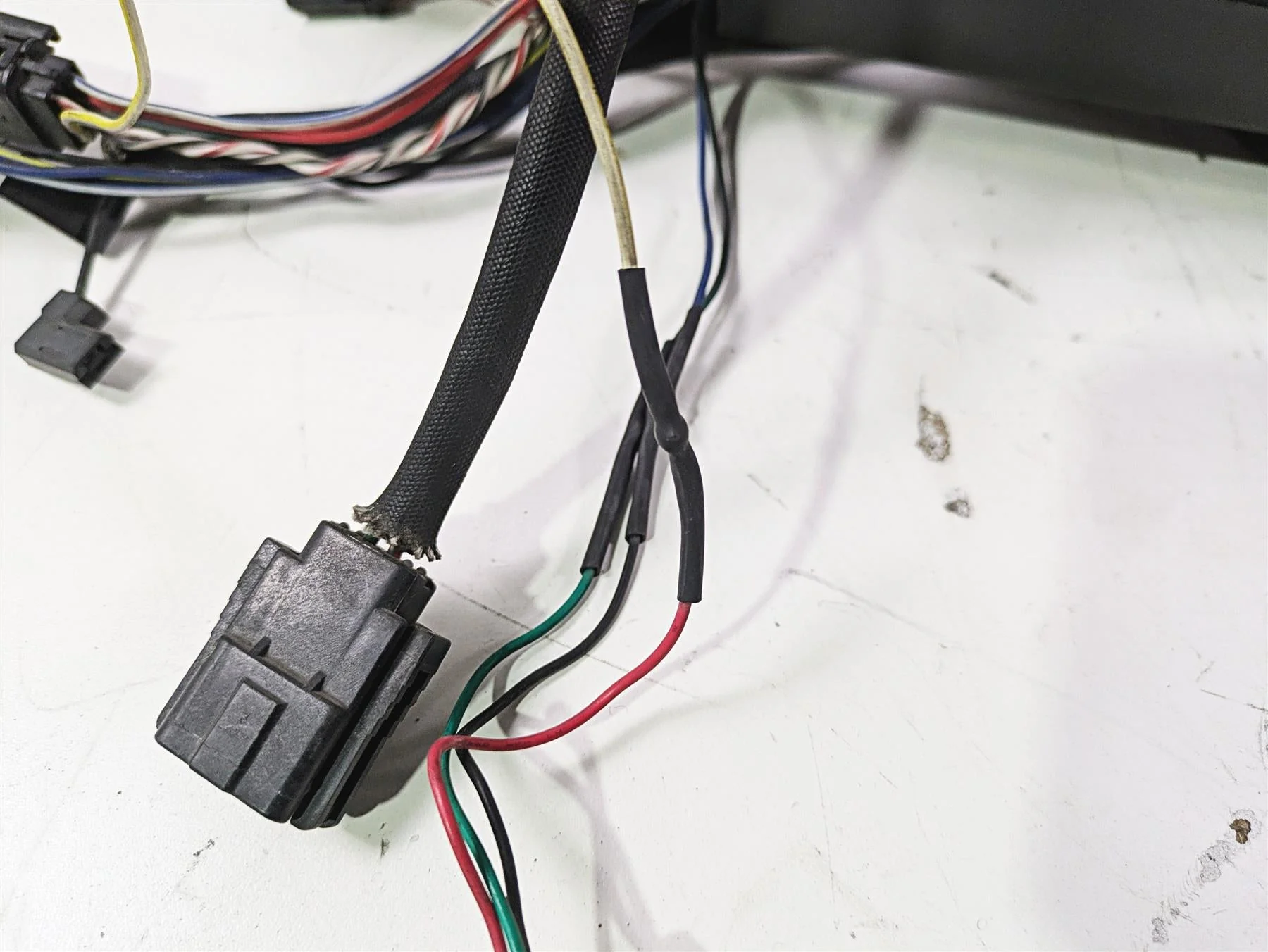 2016 Harley FLSTC Softail Heritage Wiring Harness Loom Abs READ 69201077 - Image 3
